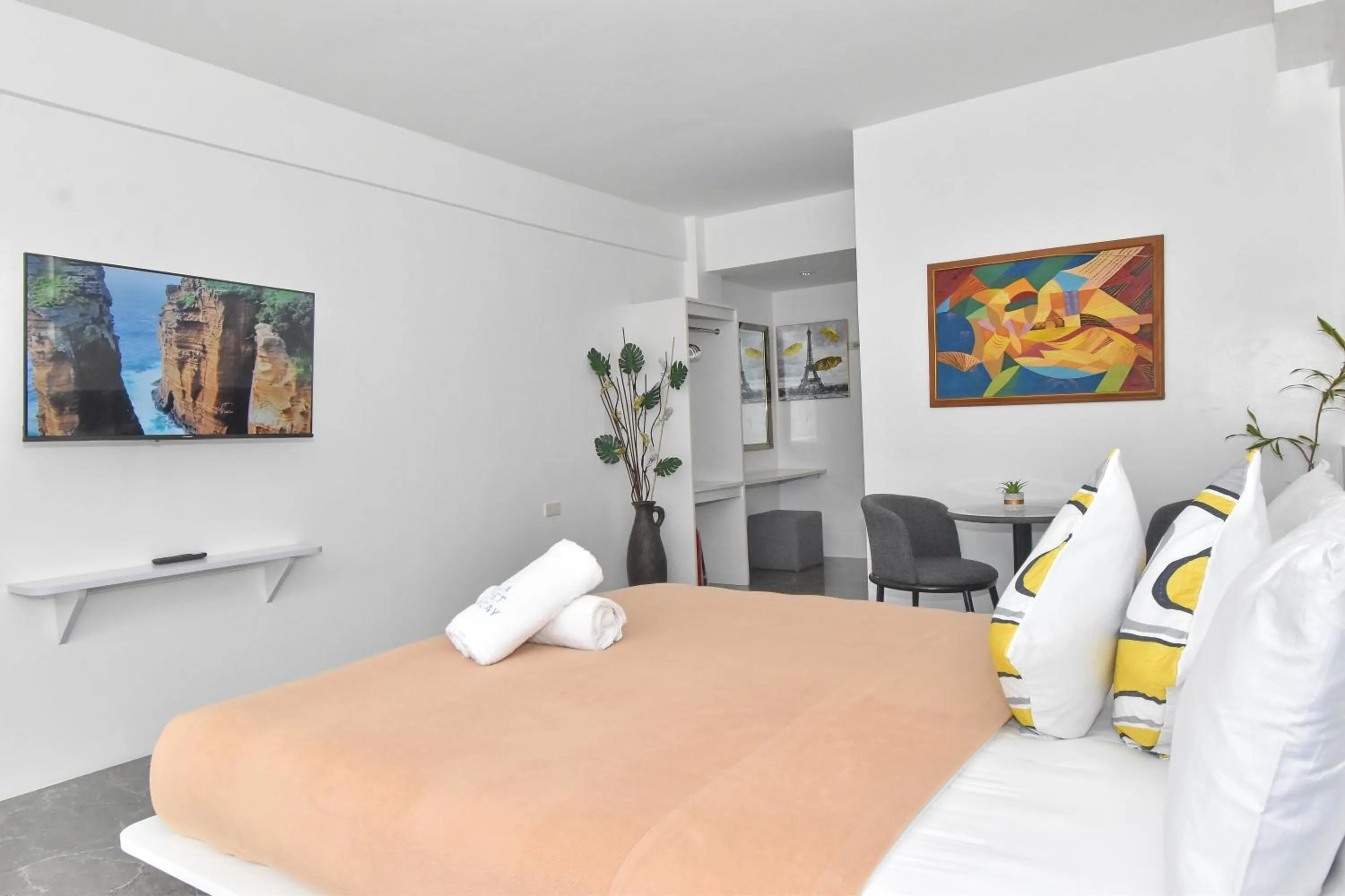 Bedroom, Bed in Villa Sunset Boracay