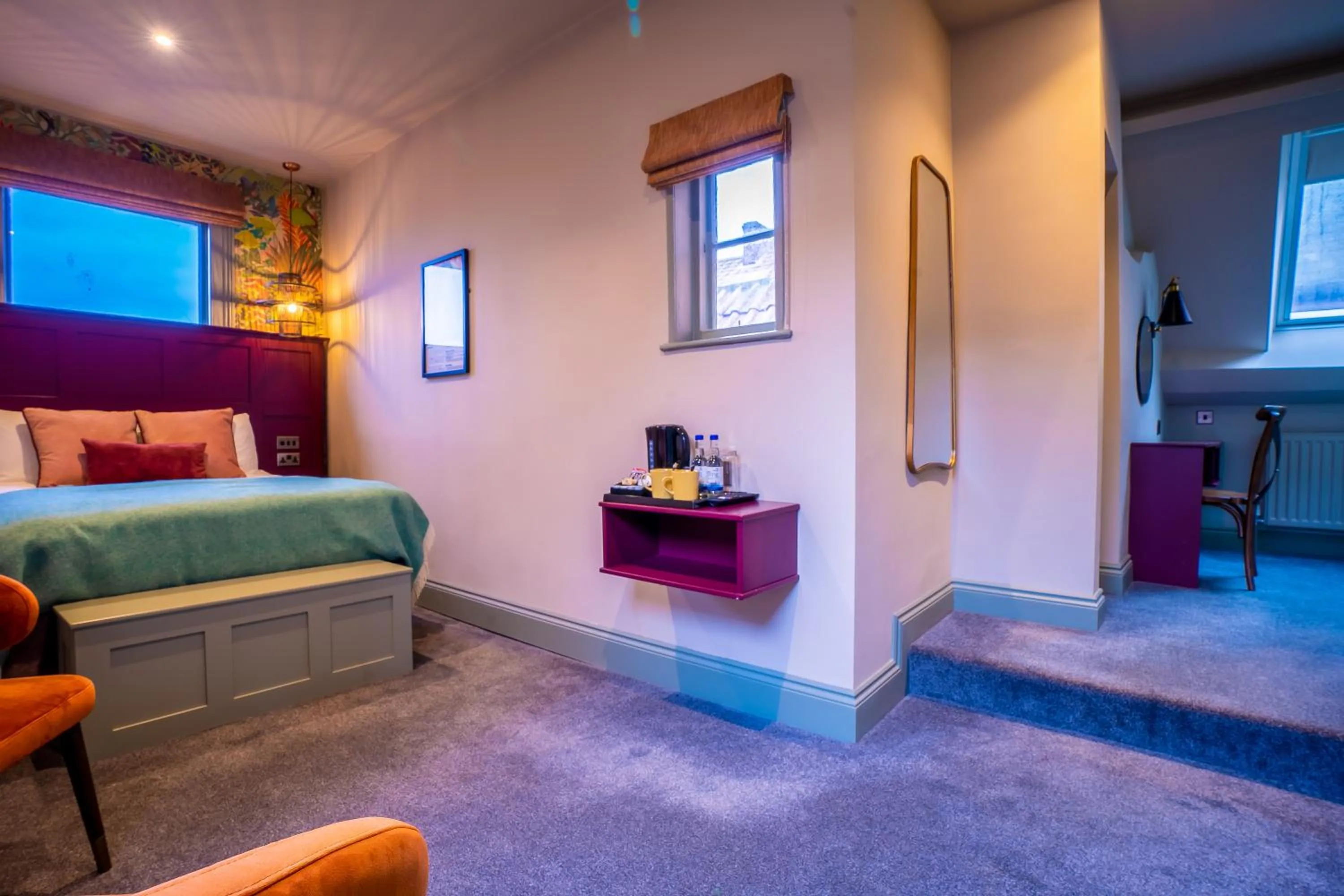 Bedroom, Bed in The Crown Hotel