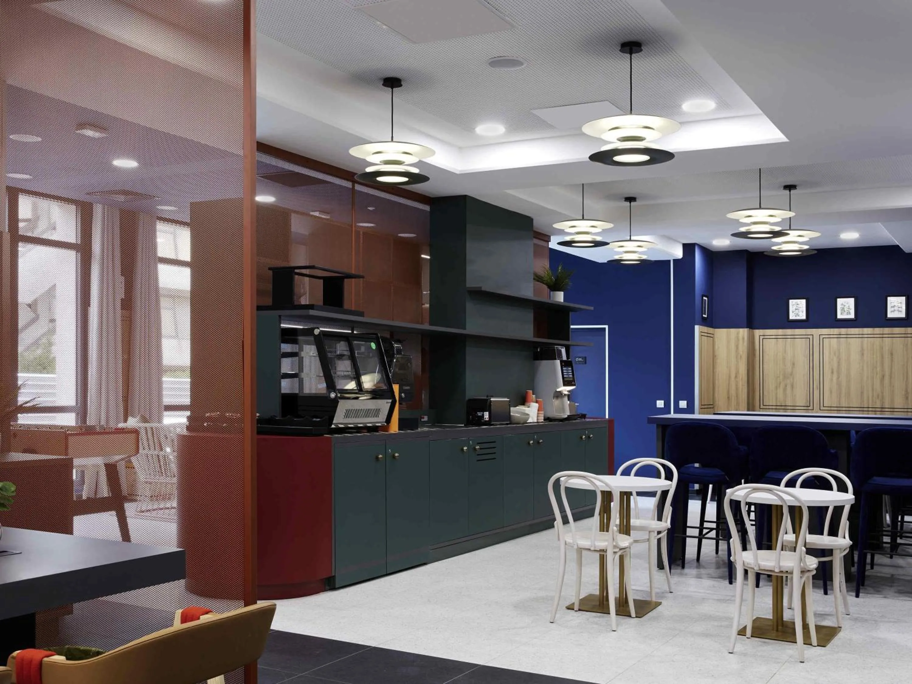 Breakfast in Aparthotel Adagio Paris Suresnes Longchamp