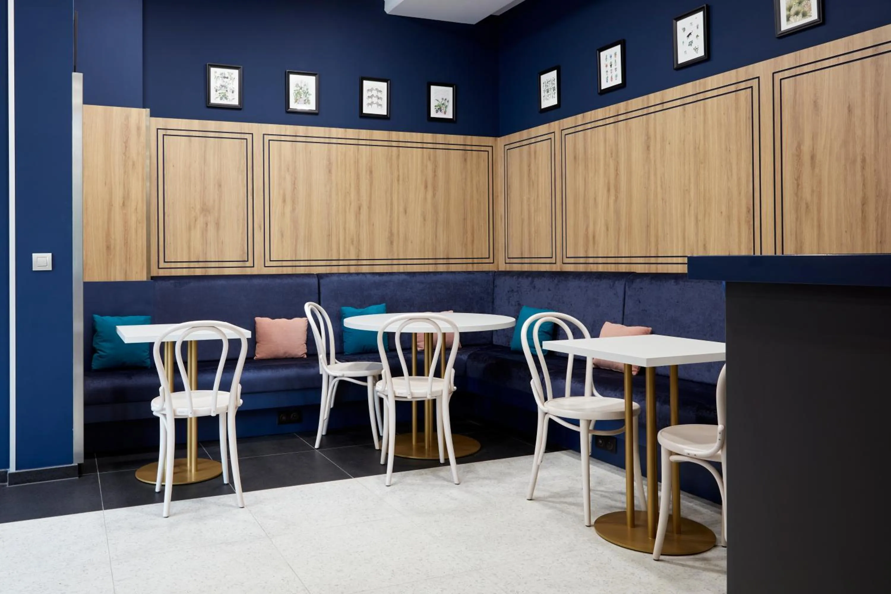 Breakfast in Aparthotel Adagio Paris Suresnes Longchamp