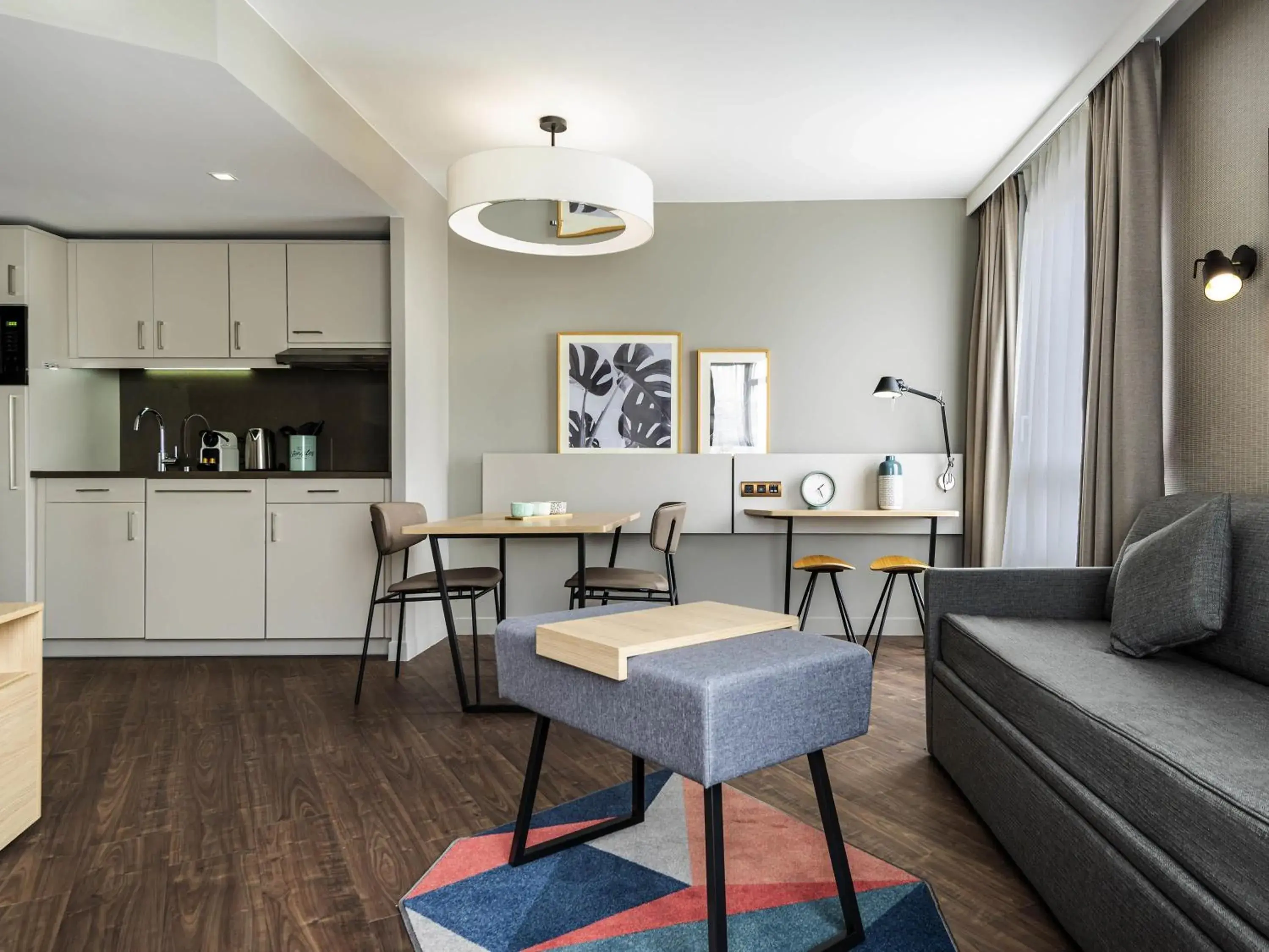 Bedroom in Aparthotel Adagio Paris Suresnes Longchamp Bedroom in Aparthotel Adagio Paris Suresnes Longchamp