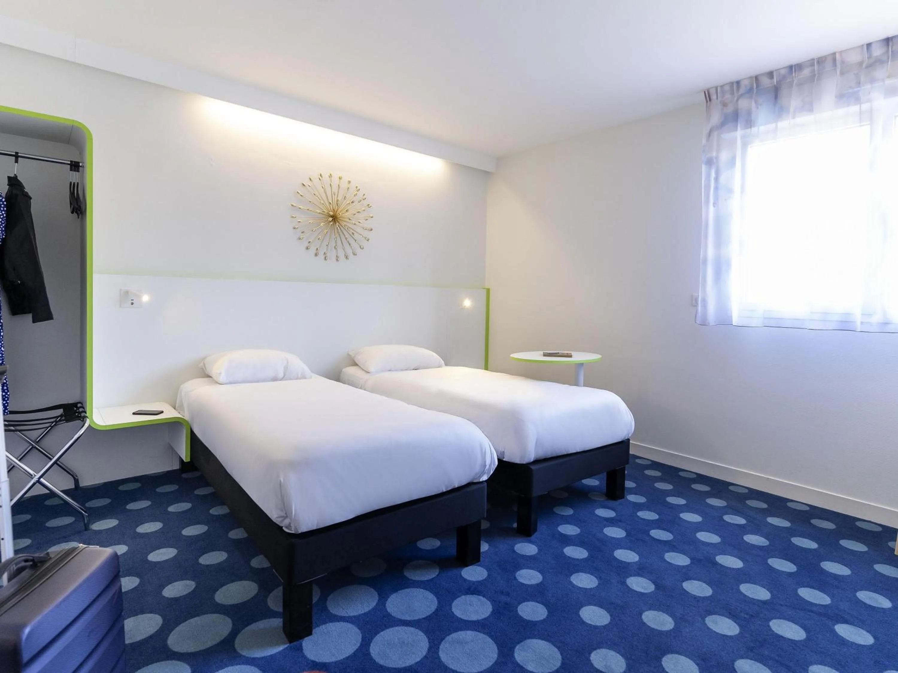 Bedroom, Bed in ibis Styles Fougeres