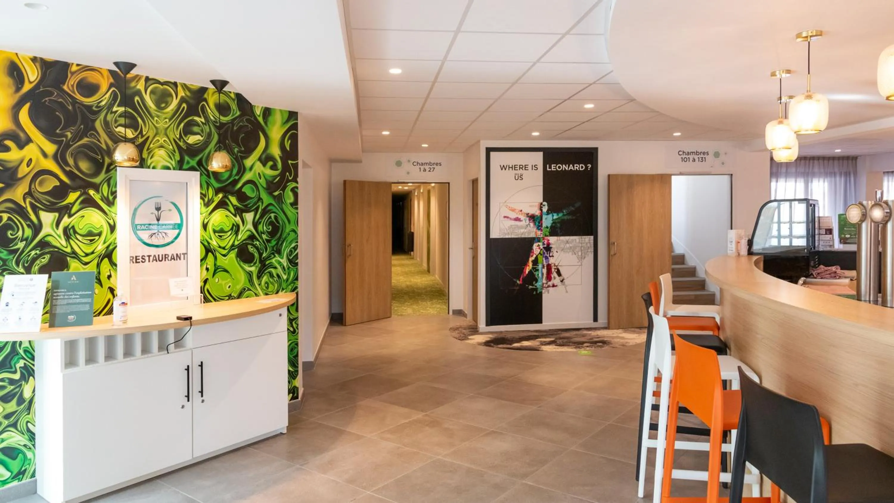 Lobby or reception in ibis Styles Fougeres