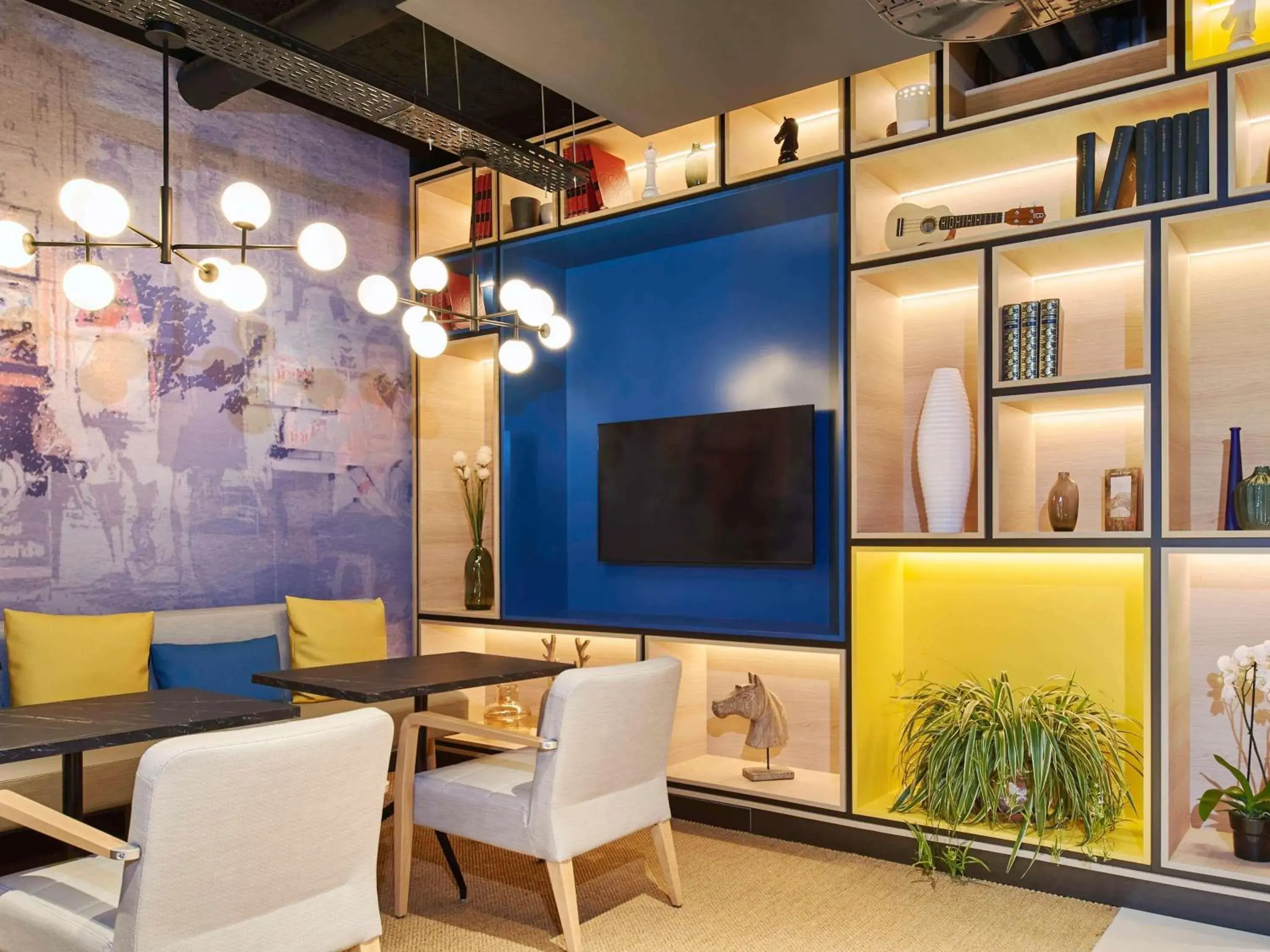 Restaurant/places to eat in ibis Bethune Centre Gare Restaurant/places to eat in ibis Bethune Centre Gare