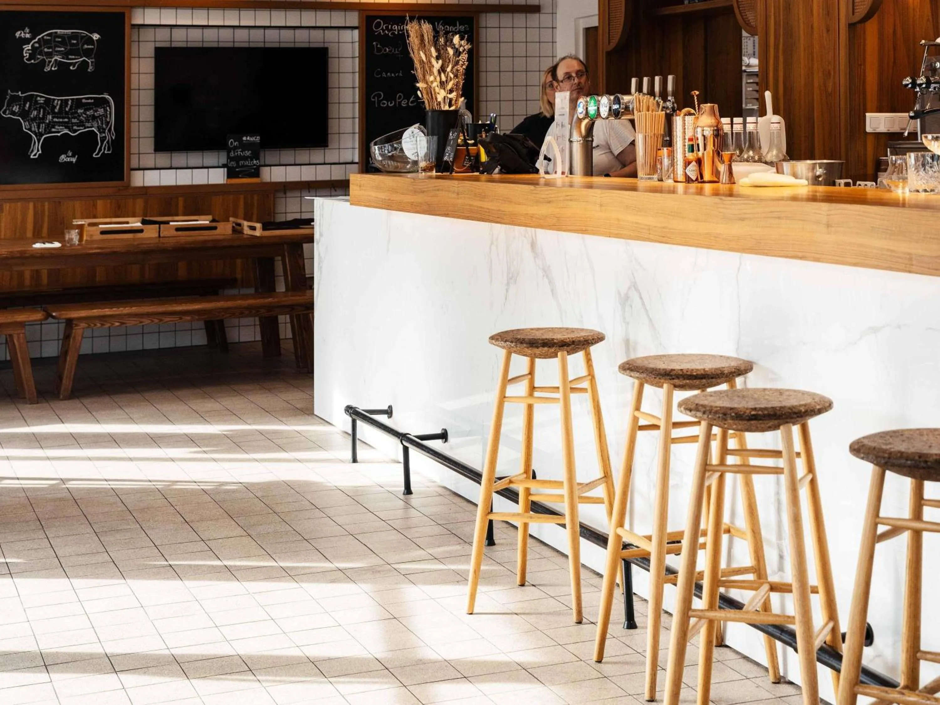 Lounge or bar in Mercure Bordeaux Centre Gare Atlantic