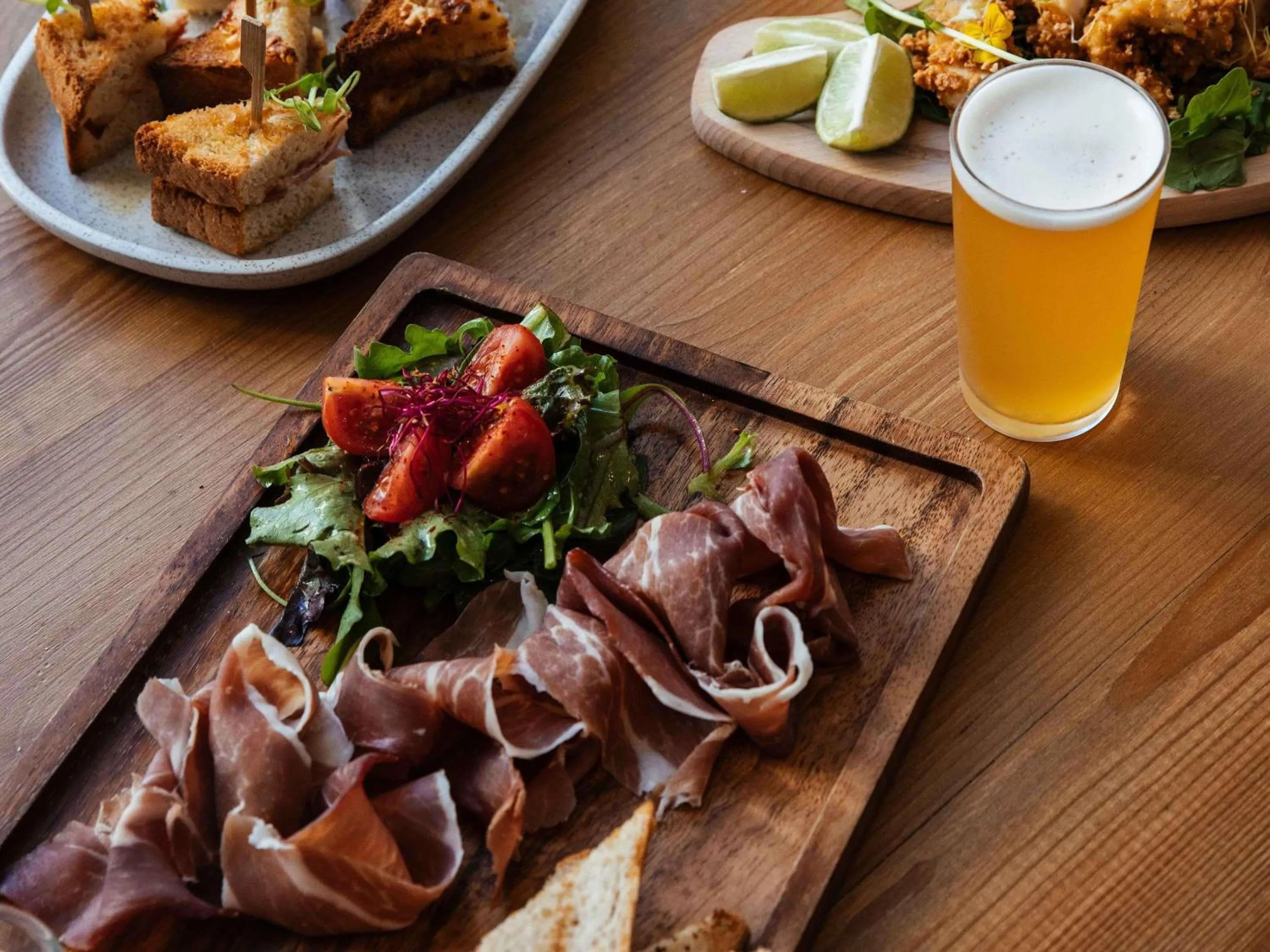 Lounge or bar in Mercure Bordeaux Centre Gare Atlantic