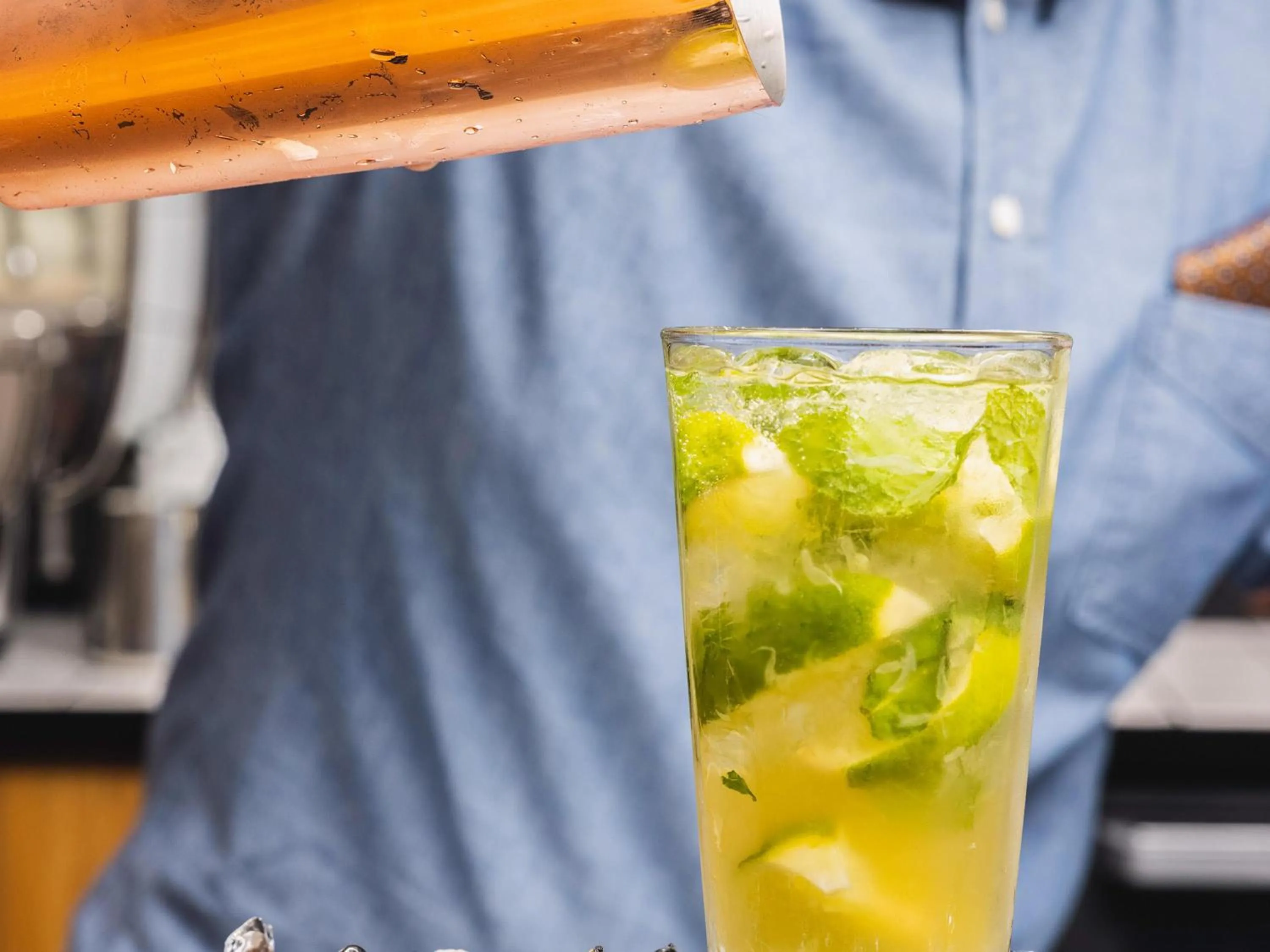 Lounge or bar in Mercure Bordeaux Centre Gare Atlantic