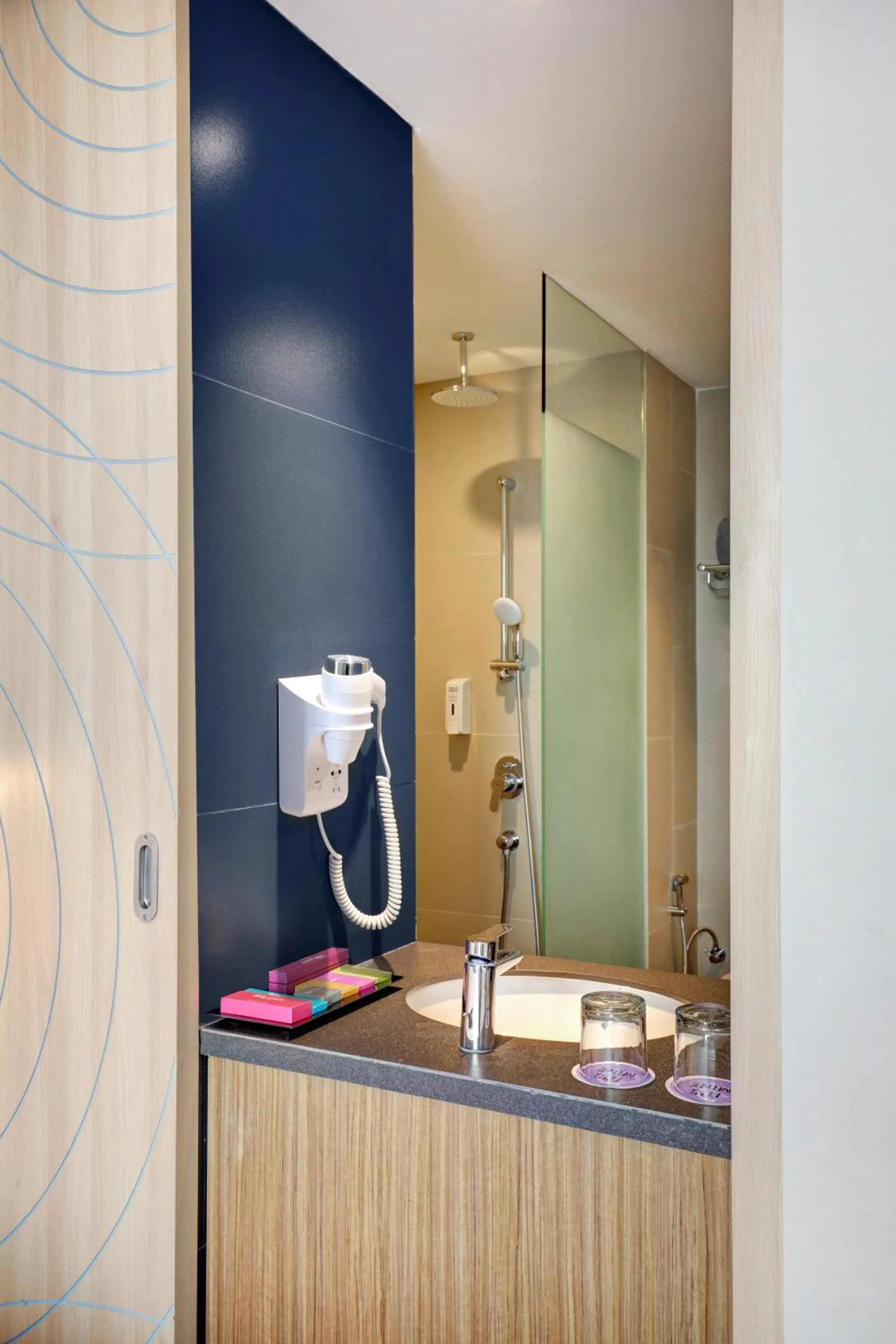 Bathroom in ibis Styles Bogor Pajajaran