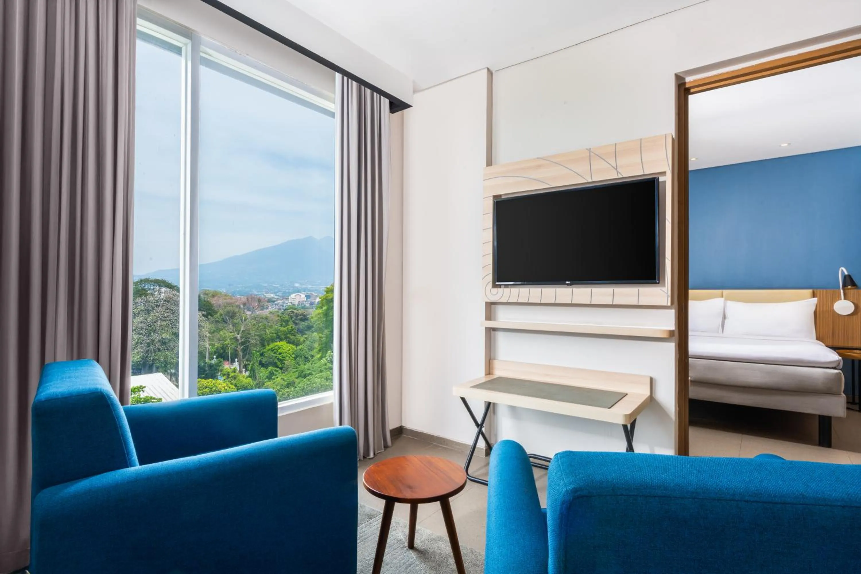 TV and multimedia in ibis Styles Bogor Pajajaran