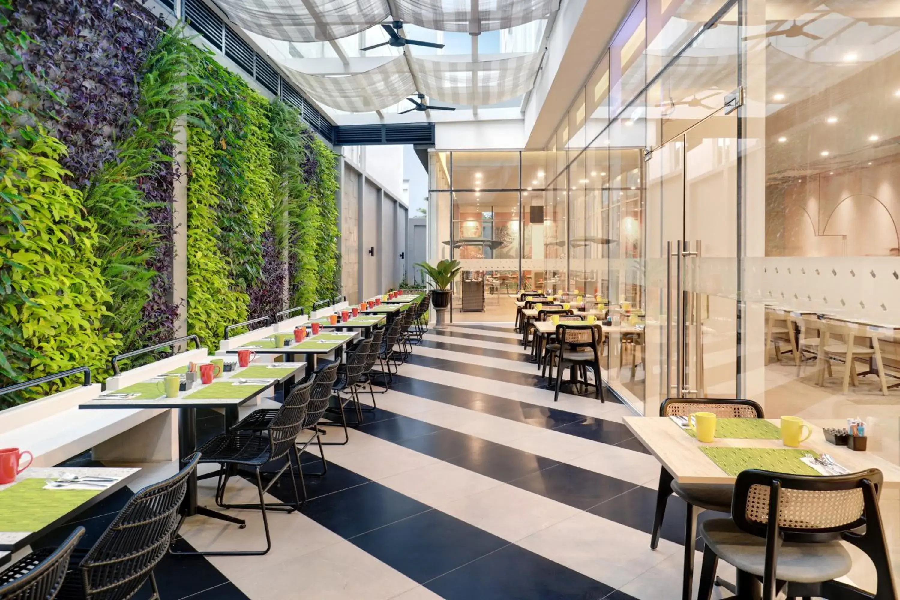 Restaurant/places to eat in ibis Styles Bogor Pajajaran Restaurant/places to eat in ibis Styles Bogor Pajajaran