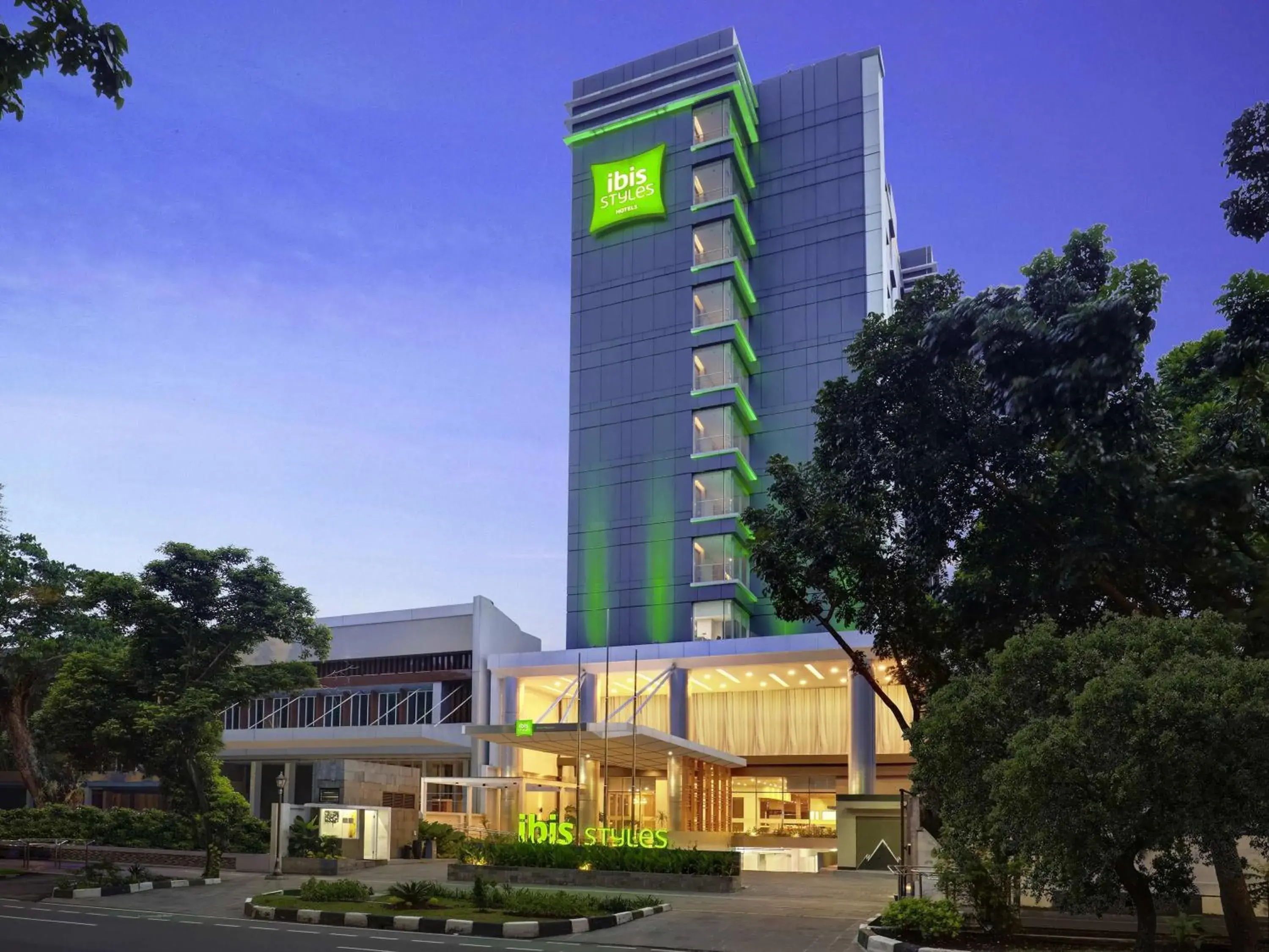 Property building in ibis Styles Bogor Pajajaran Property building in ibis Styles Bogor Pajajaran