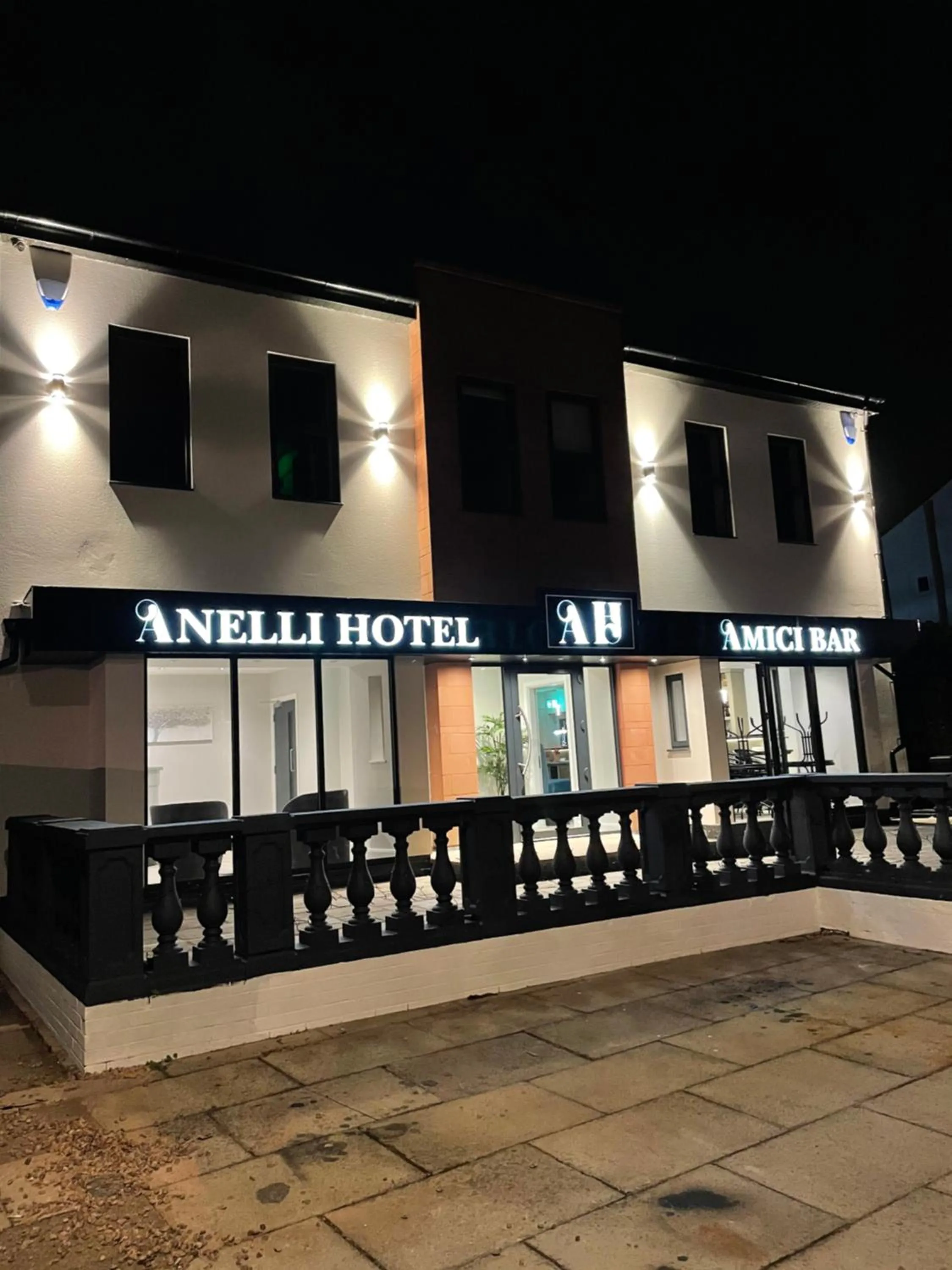 Anelli Hotel