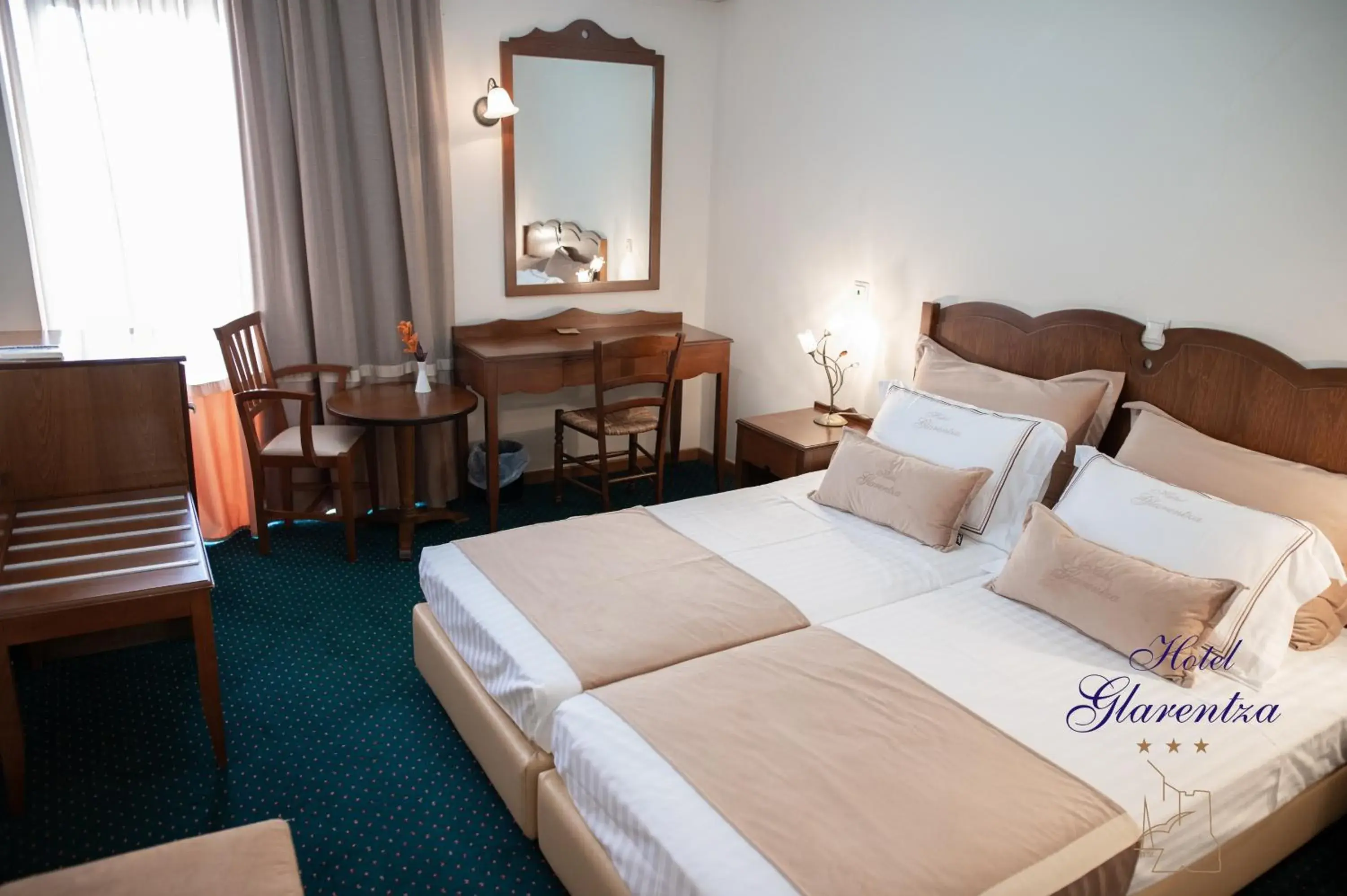 Twin Room with Sea View in GLARENTZA Twin Room with Sea View in GLARENTZA
