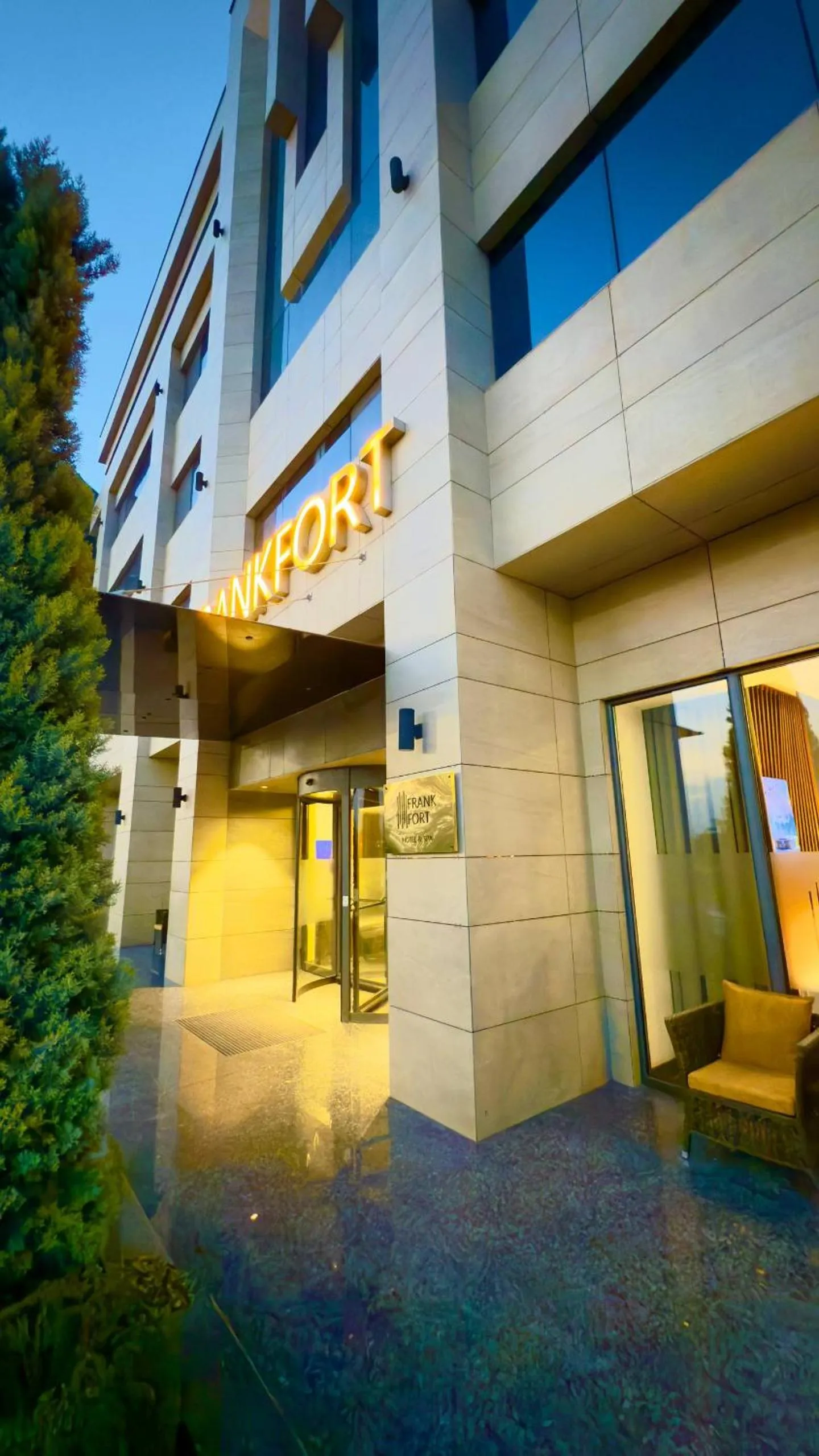 Property building in Frankfort Hotel and Spa