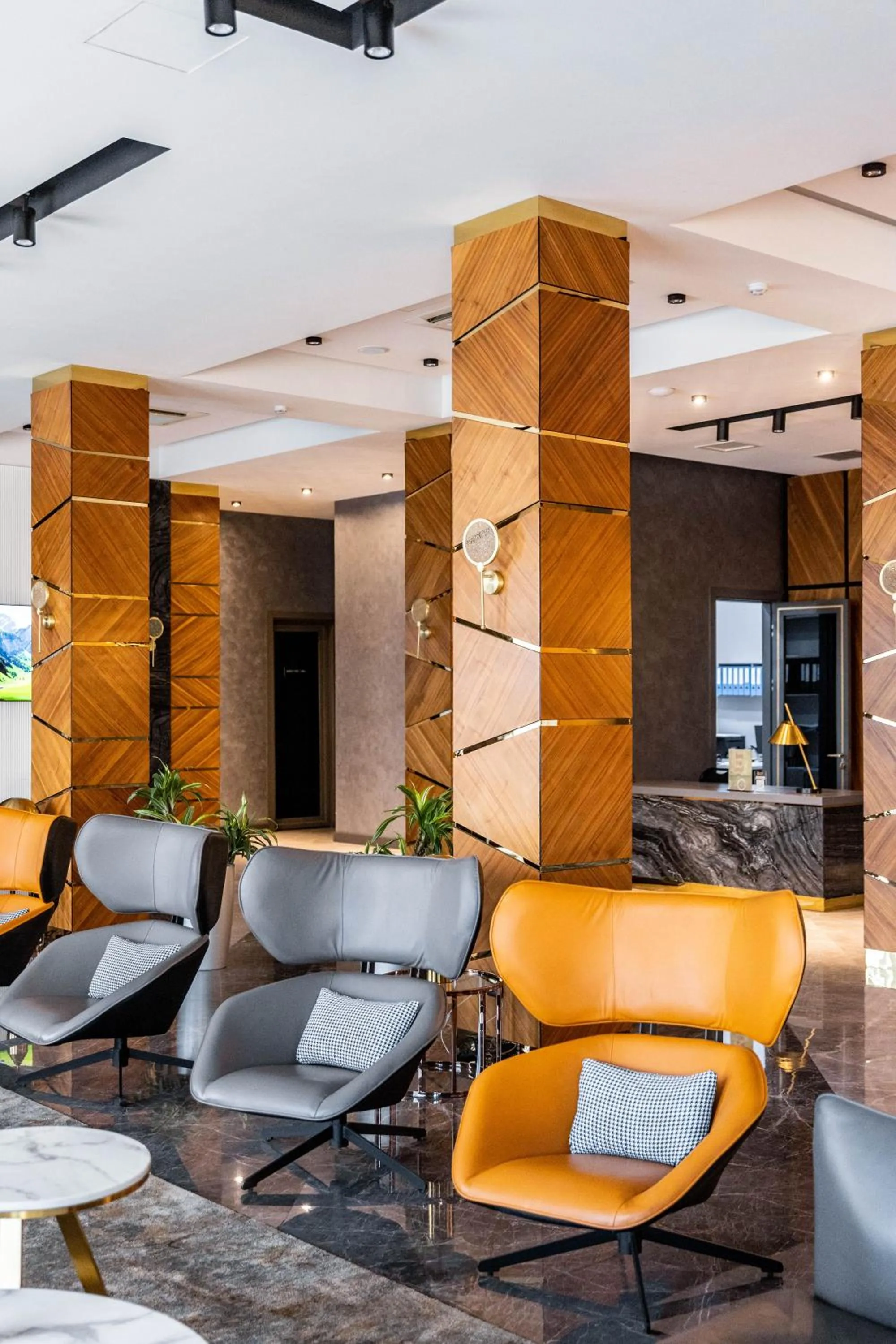 Communal lounge/ TV room in Frankfort Hotel and Spa