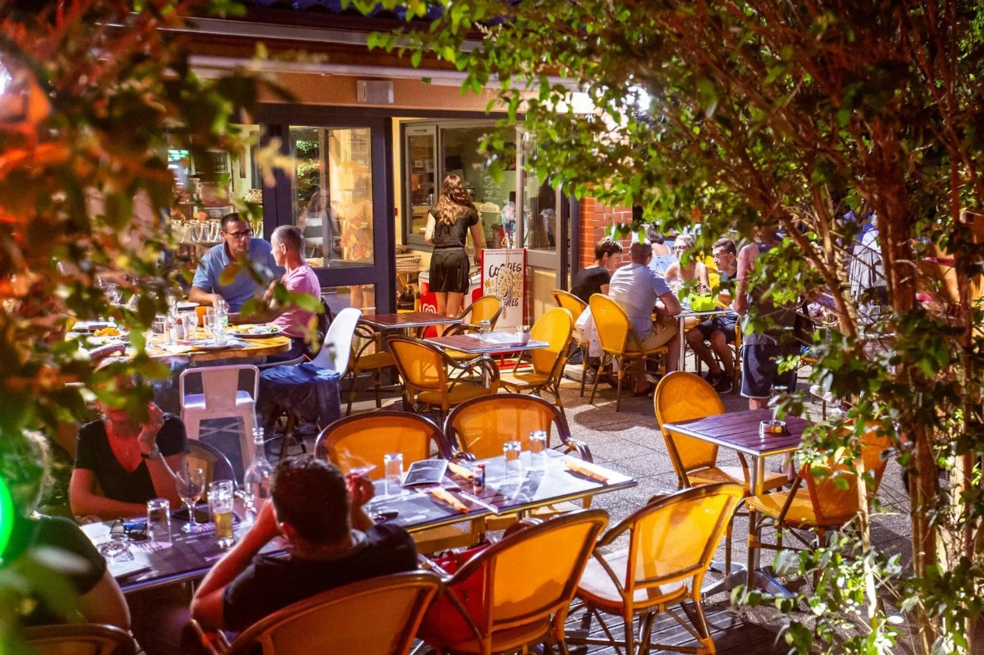 Restaurant/places to eat in Camping de la Bageasse