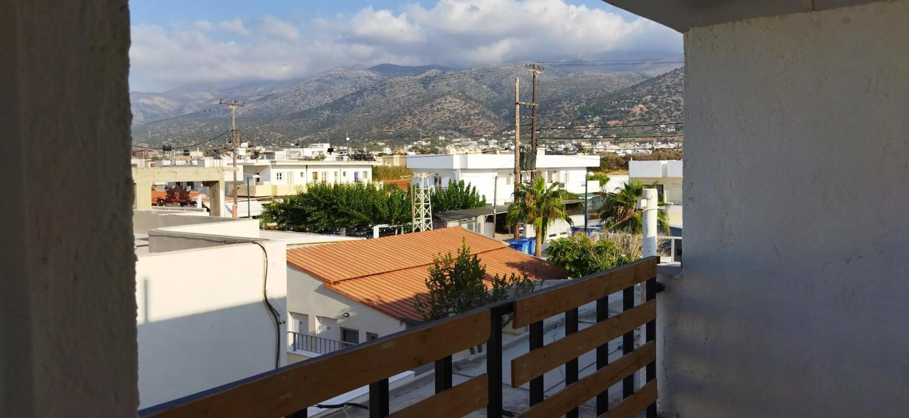 Mountain view in Cleo Rooms 250m from the beach