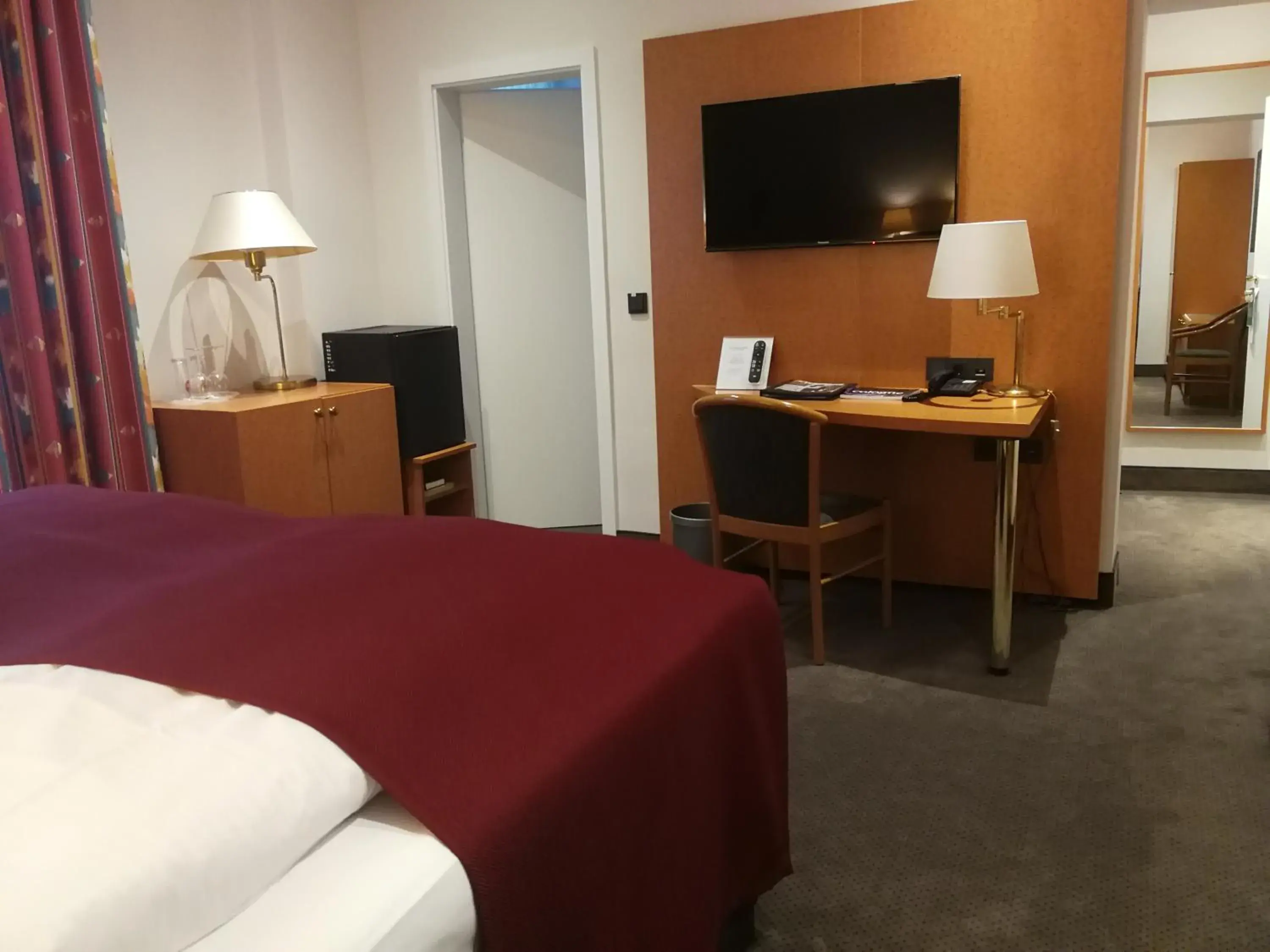 Communal lounge/ TV room, Bed in Hotel An der Philharmonie Communal lounge/ TV room, Bed in Hotel An der Philharmonie