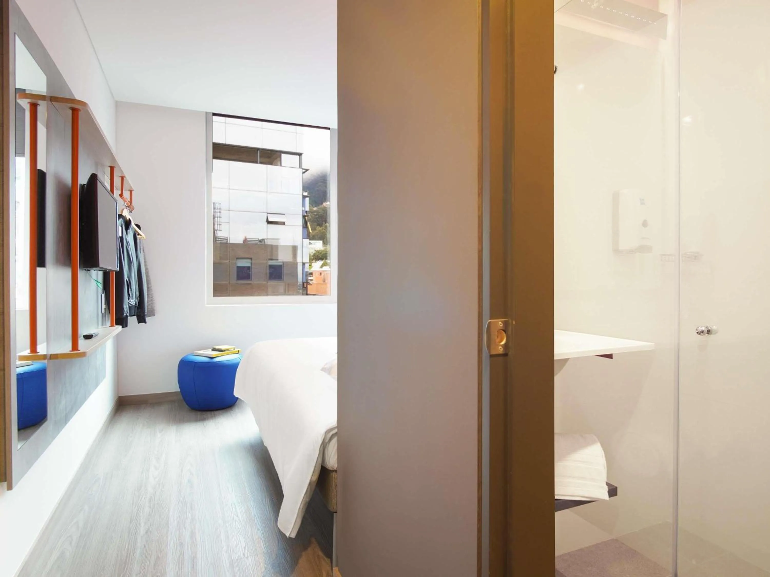 Bedroom, Bed in ibis budget Bogota Marly