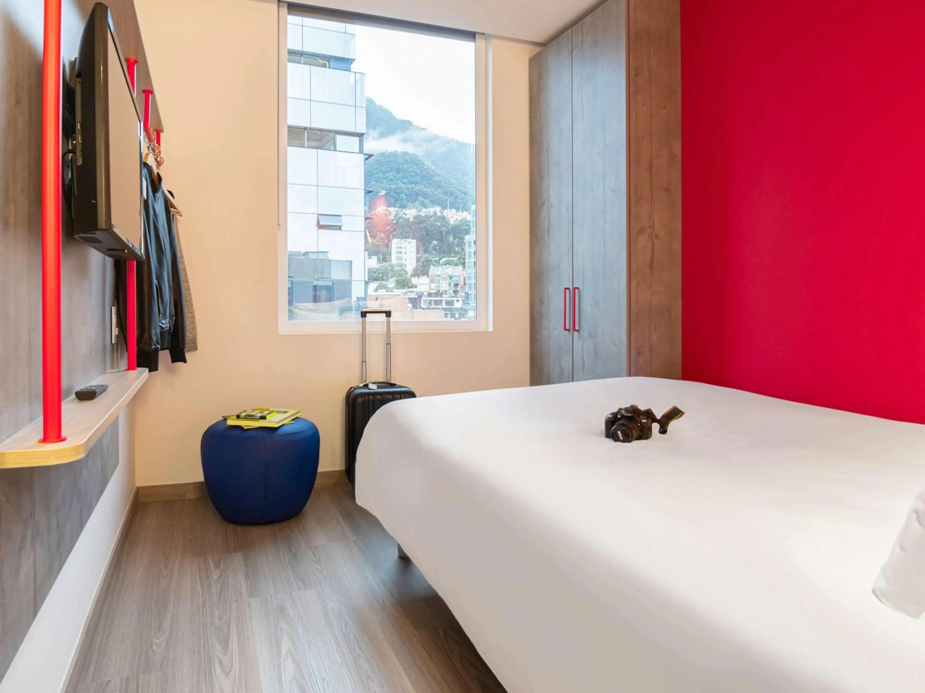 Bedroom, Bed in ibis budget Bogota Marly