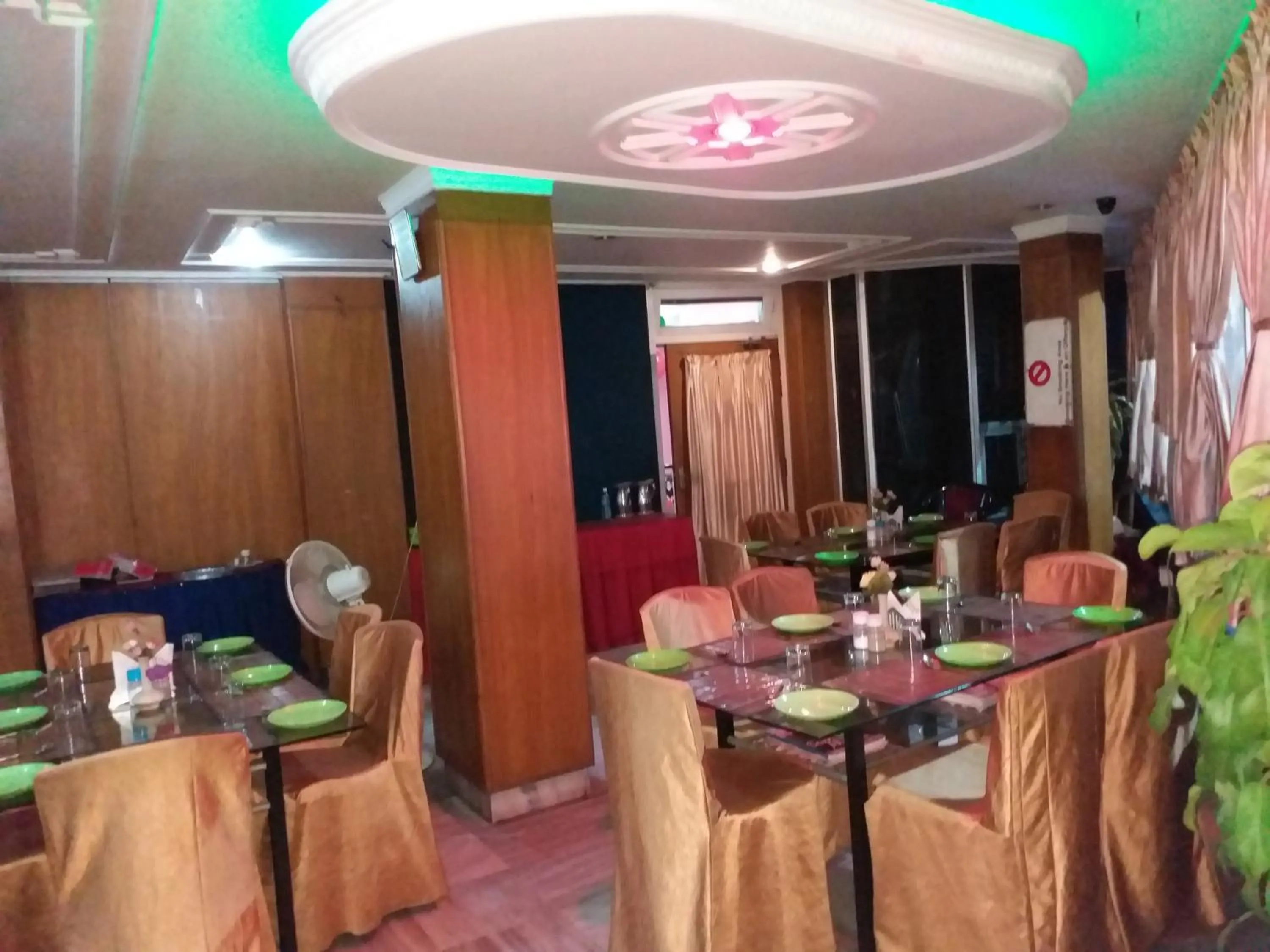 Restaurant/places to eat in Hotel Mahalaxmi Indo Myanmar