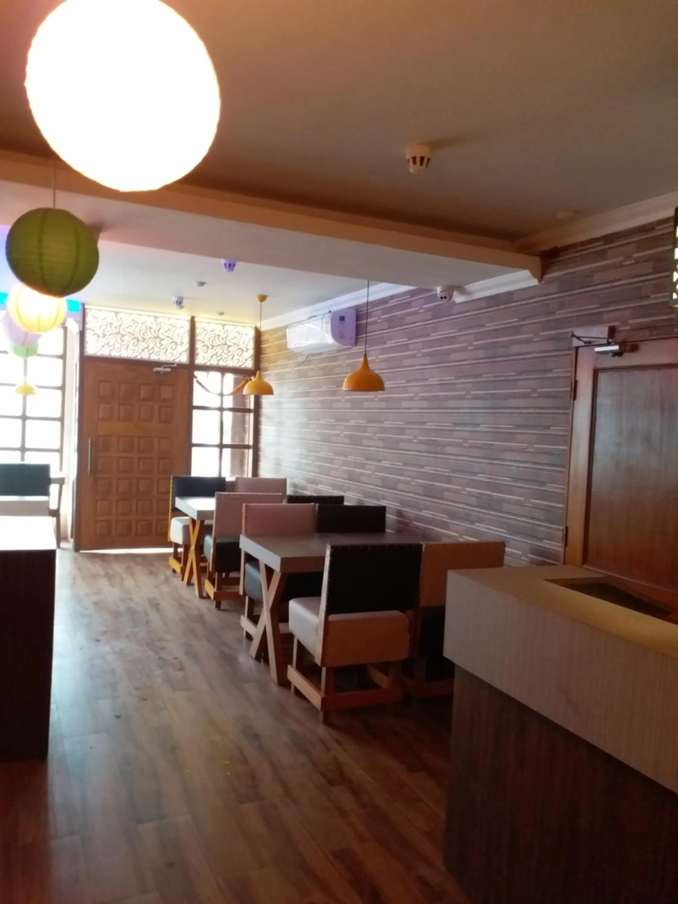 Restaurant/places to eat in Hotel Mahalaxmi Indo Myanmar