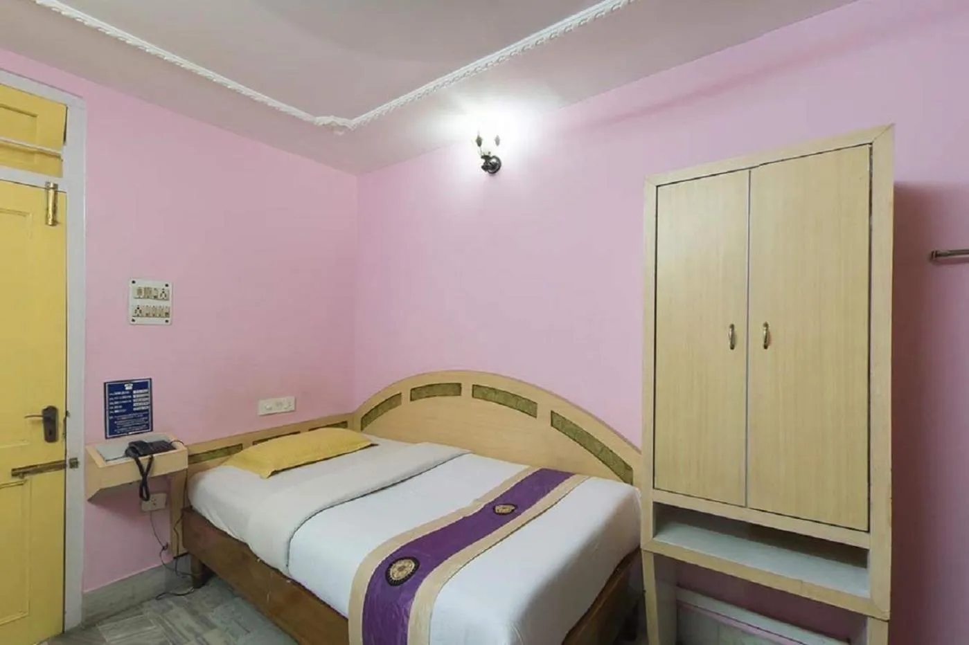 Bedroom, Bed in Hotel Mahalaxmi Indo Myanmar