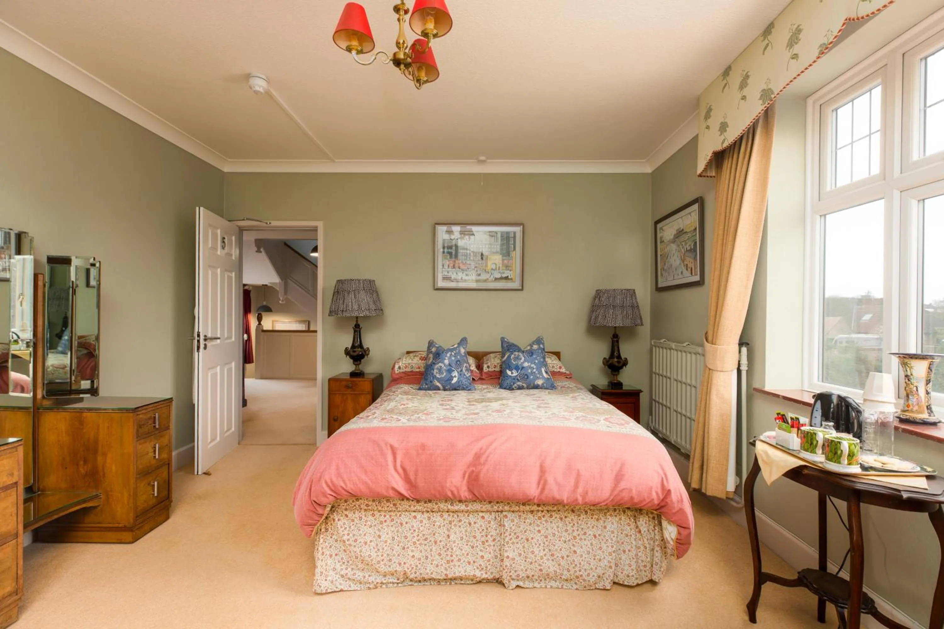 Bed in Chestnut Grove Bed And Breakfast