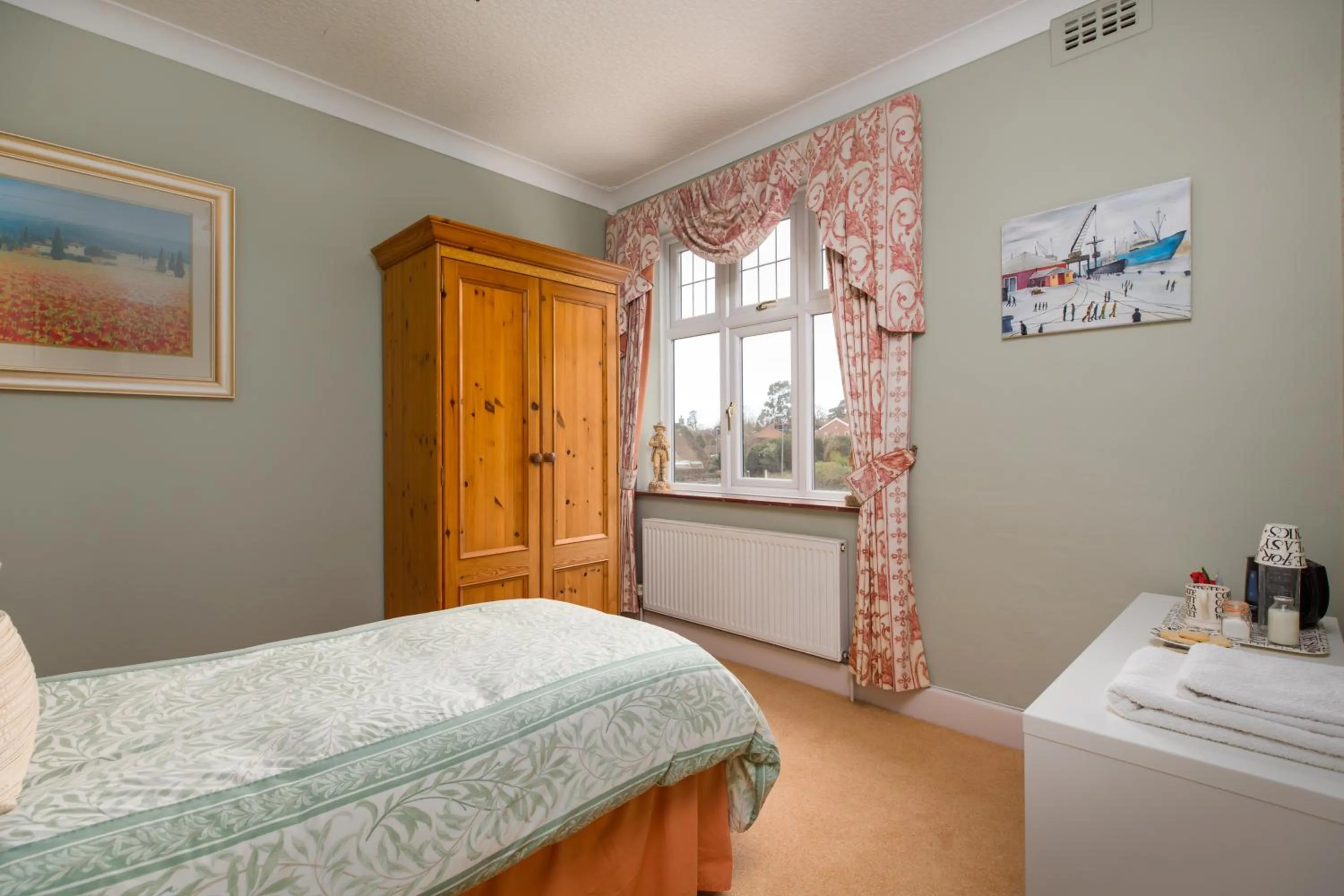 Bed in Chestnut Grove Bed And Breakfast