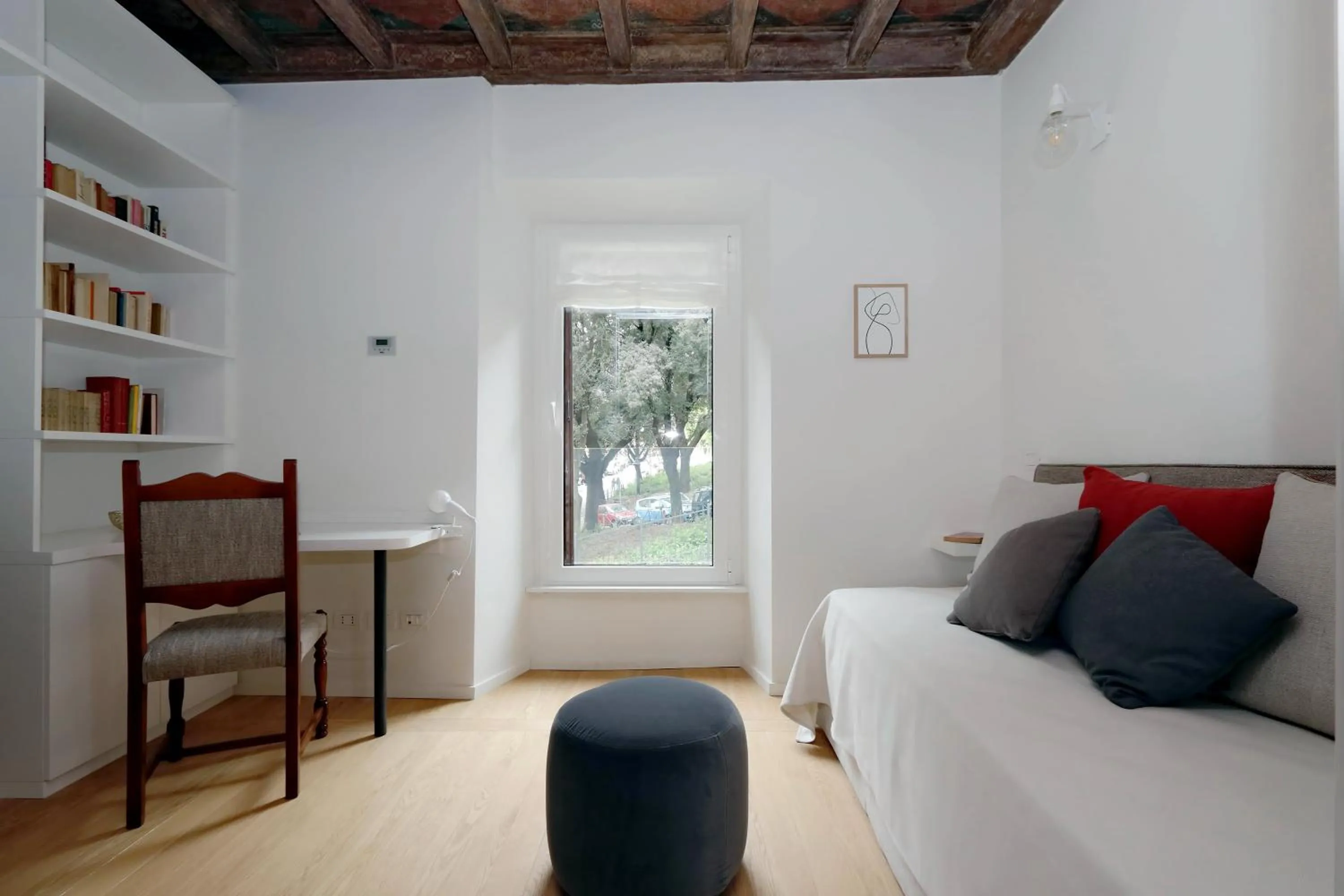 Bedroom, Bed in Il mulino di Trastevere - My Extra Home