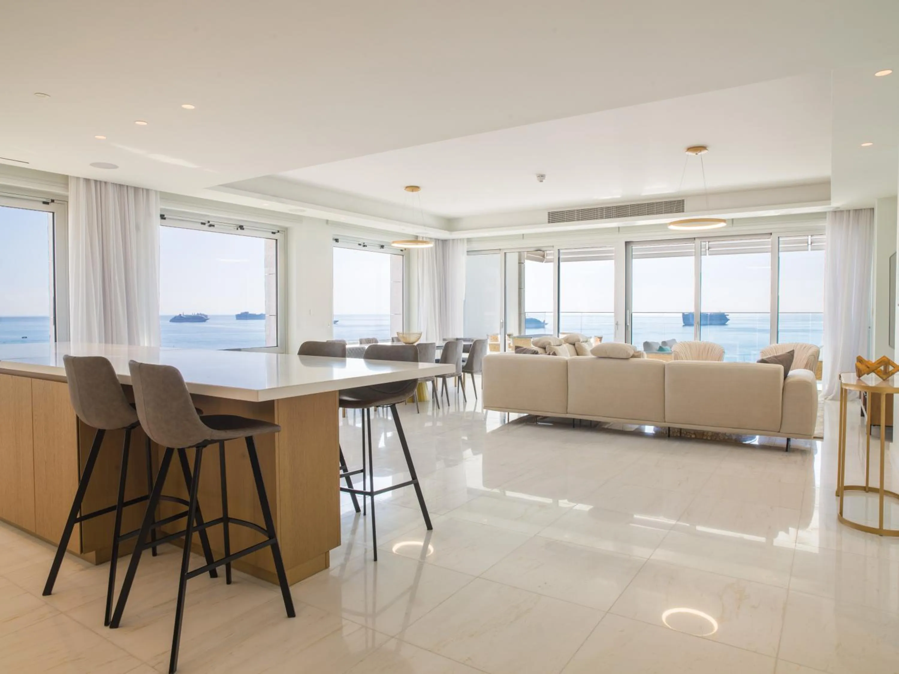 Dining area in The Tower at St Raphael Resort