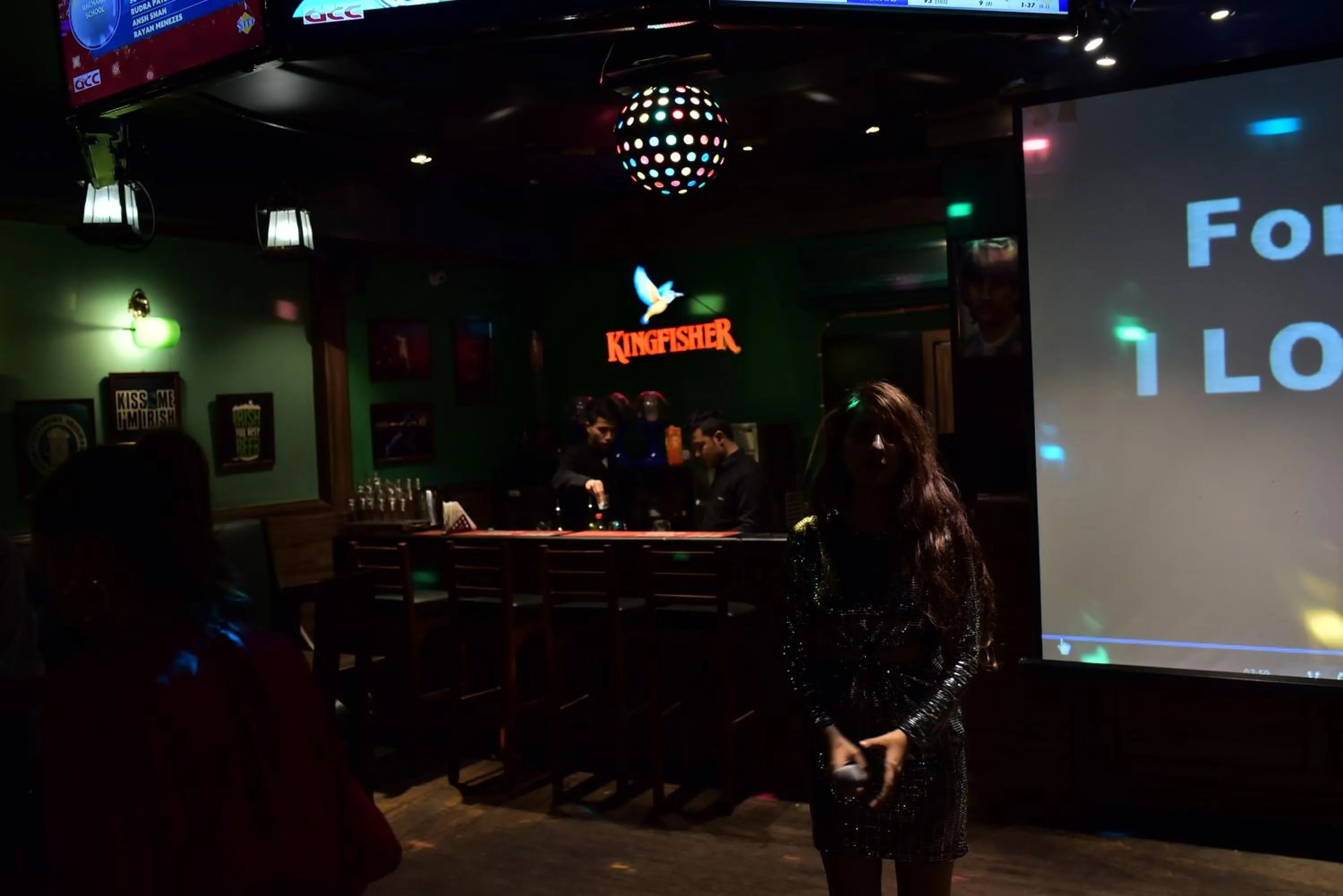 Restaurant/places to eat in Hotel Polo Towers Shillong