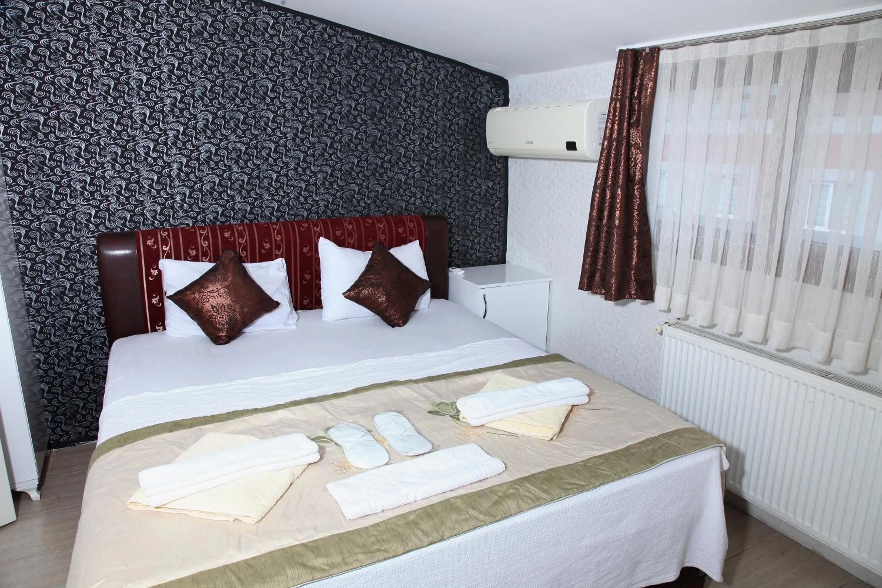 Bed in garden hill hotel