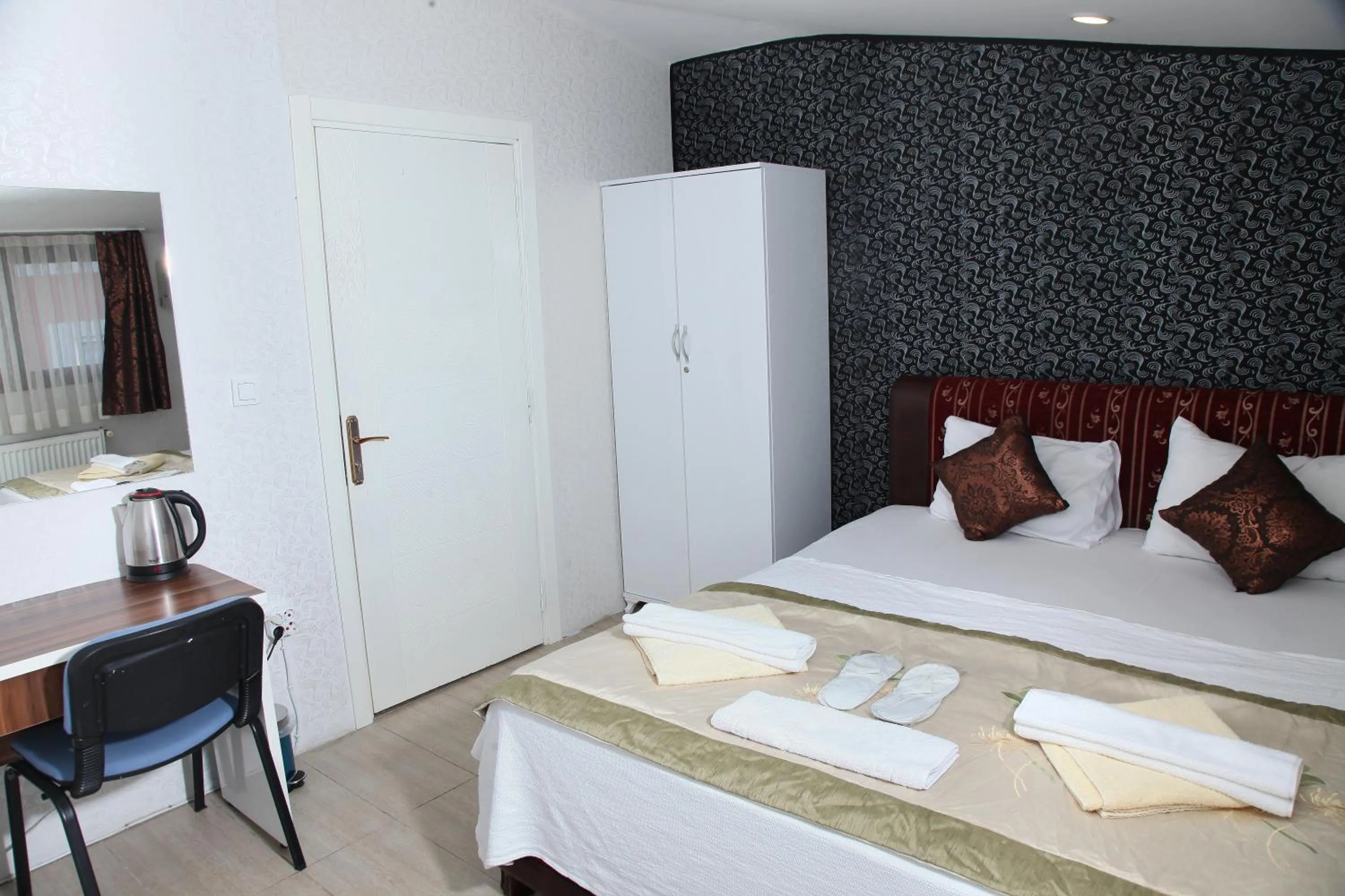 Bed in garden hill hotel