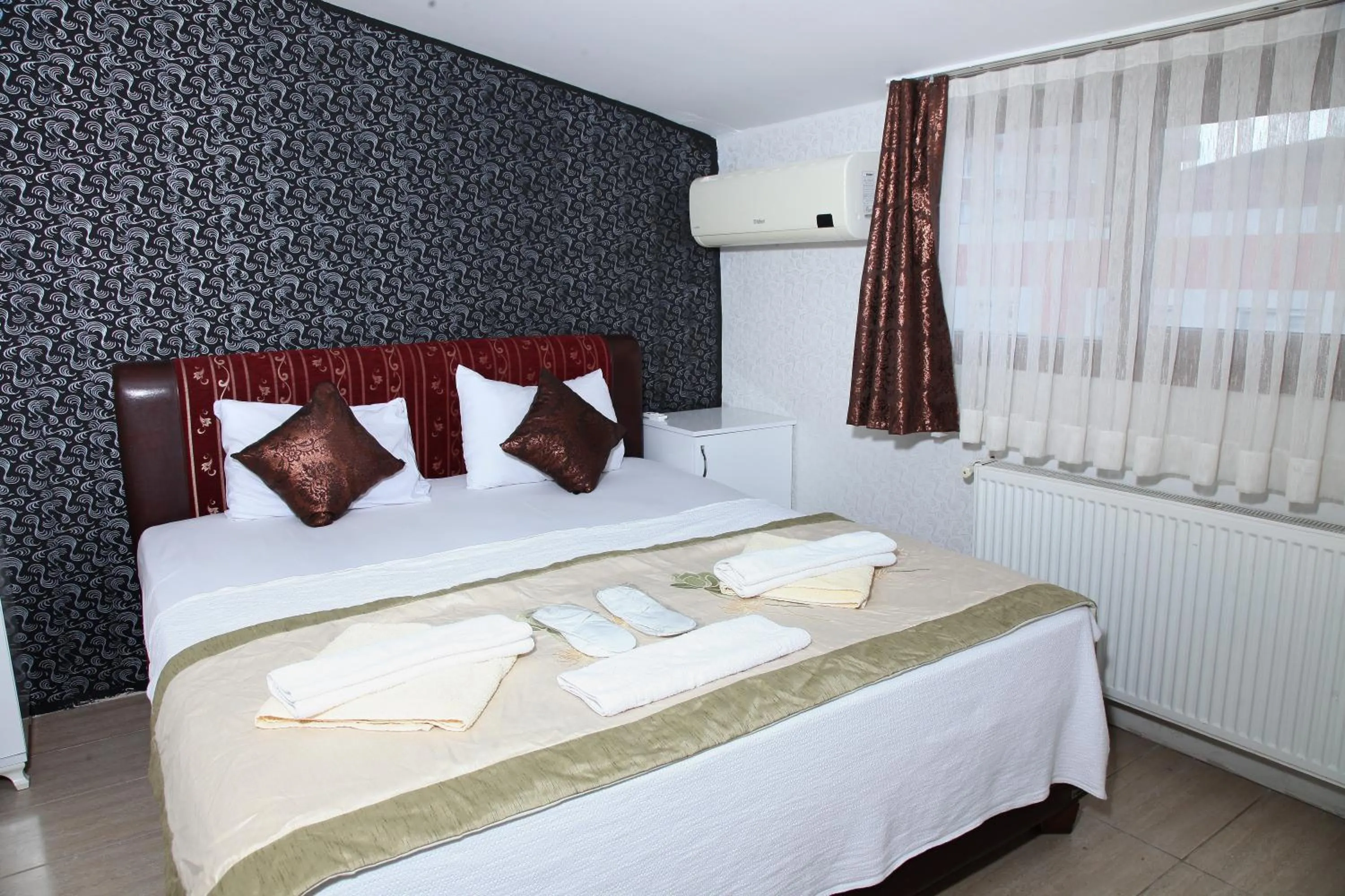 Bed in garden hill hotel