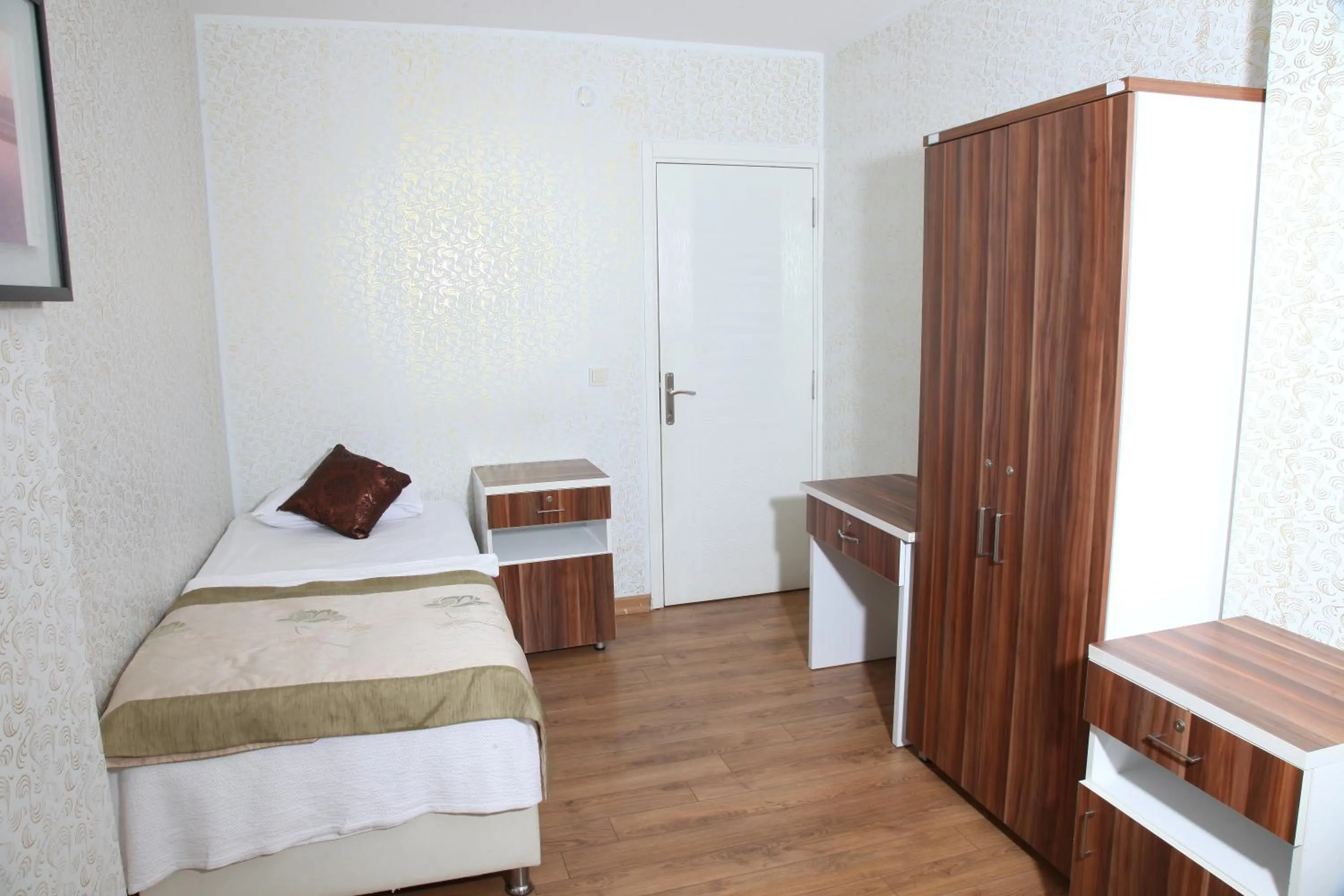 Bed in garden hill hotel