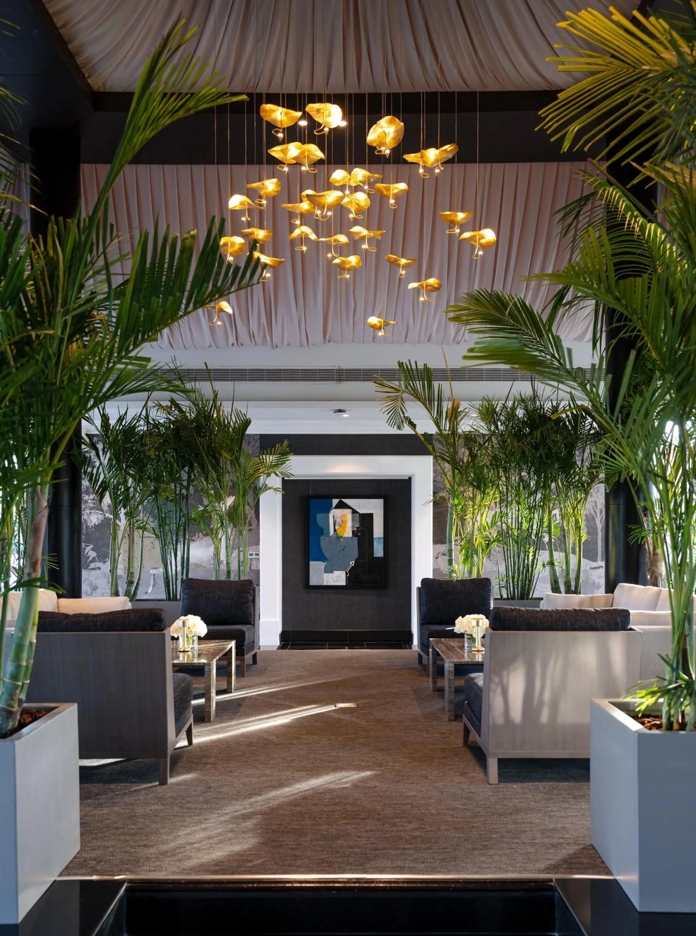 Restaurant/places to eat in Raffles Al Areen Palace Bahrain