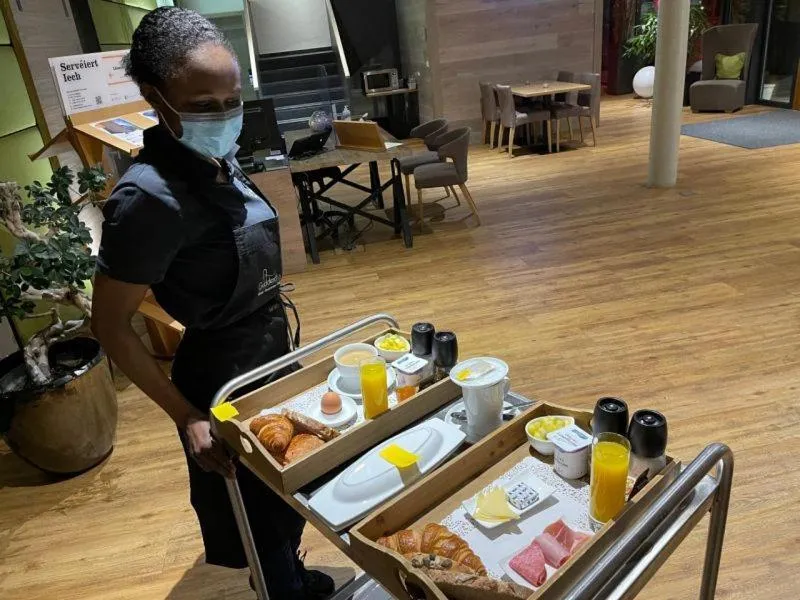 Food and drinks in Hotel Martha