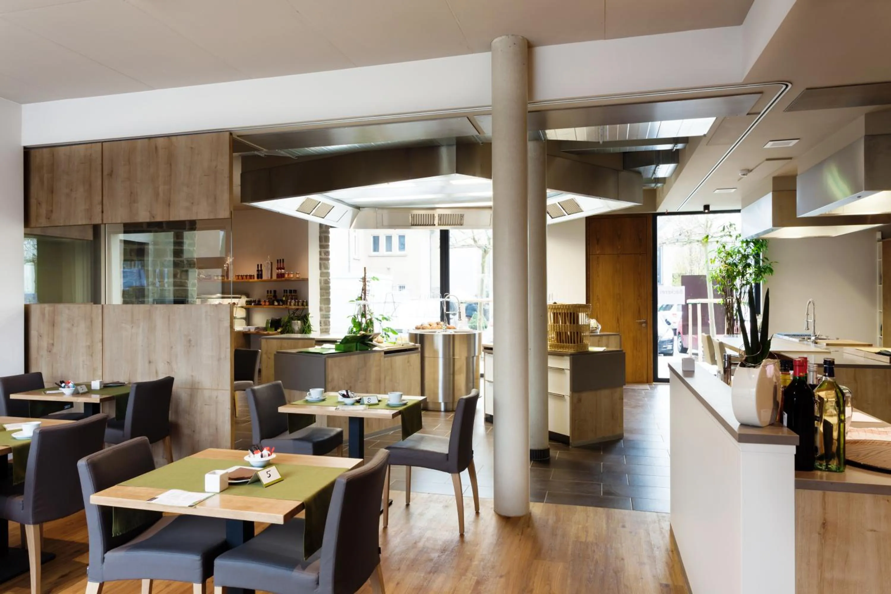 Food and drinks in Hotel Martha