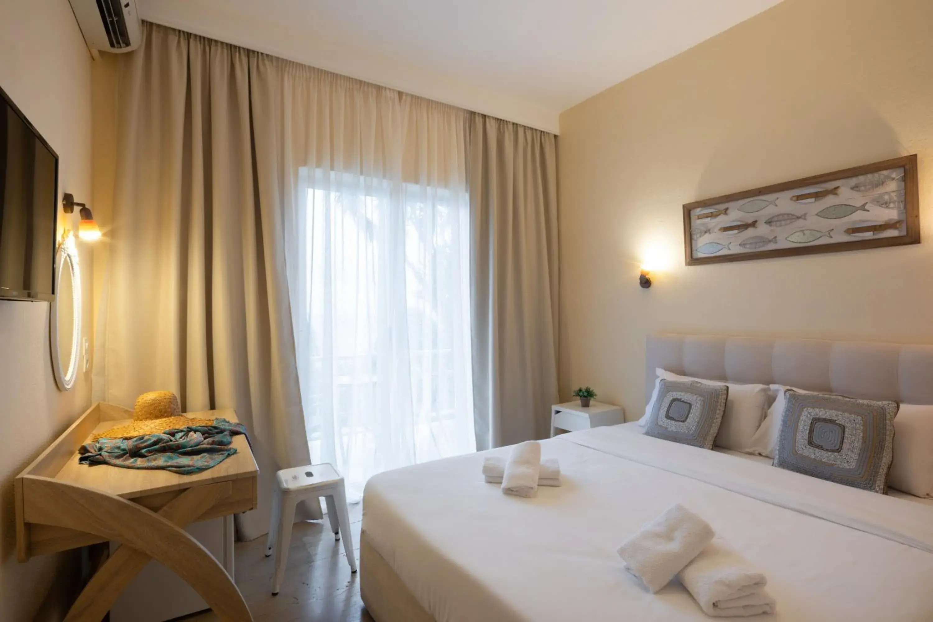 Bedroom, Bed in Aurora Beach Hotel Bedroom, Bed in Aurora Beach Hotel