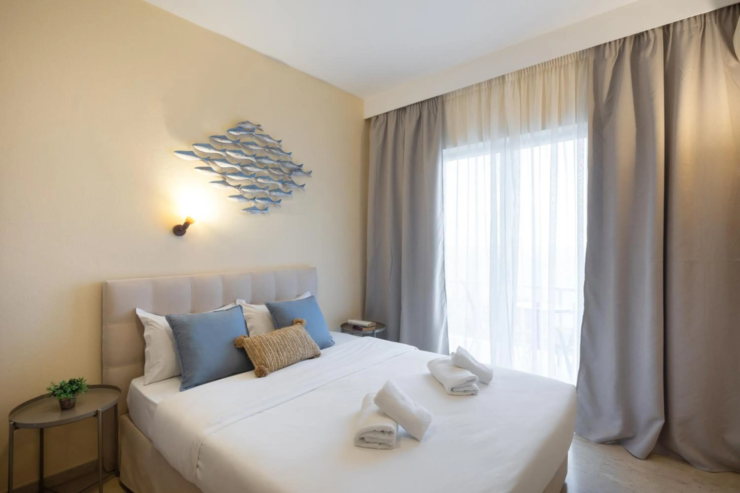 Bedroom, Bed in Aurora Beach Hotel