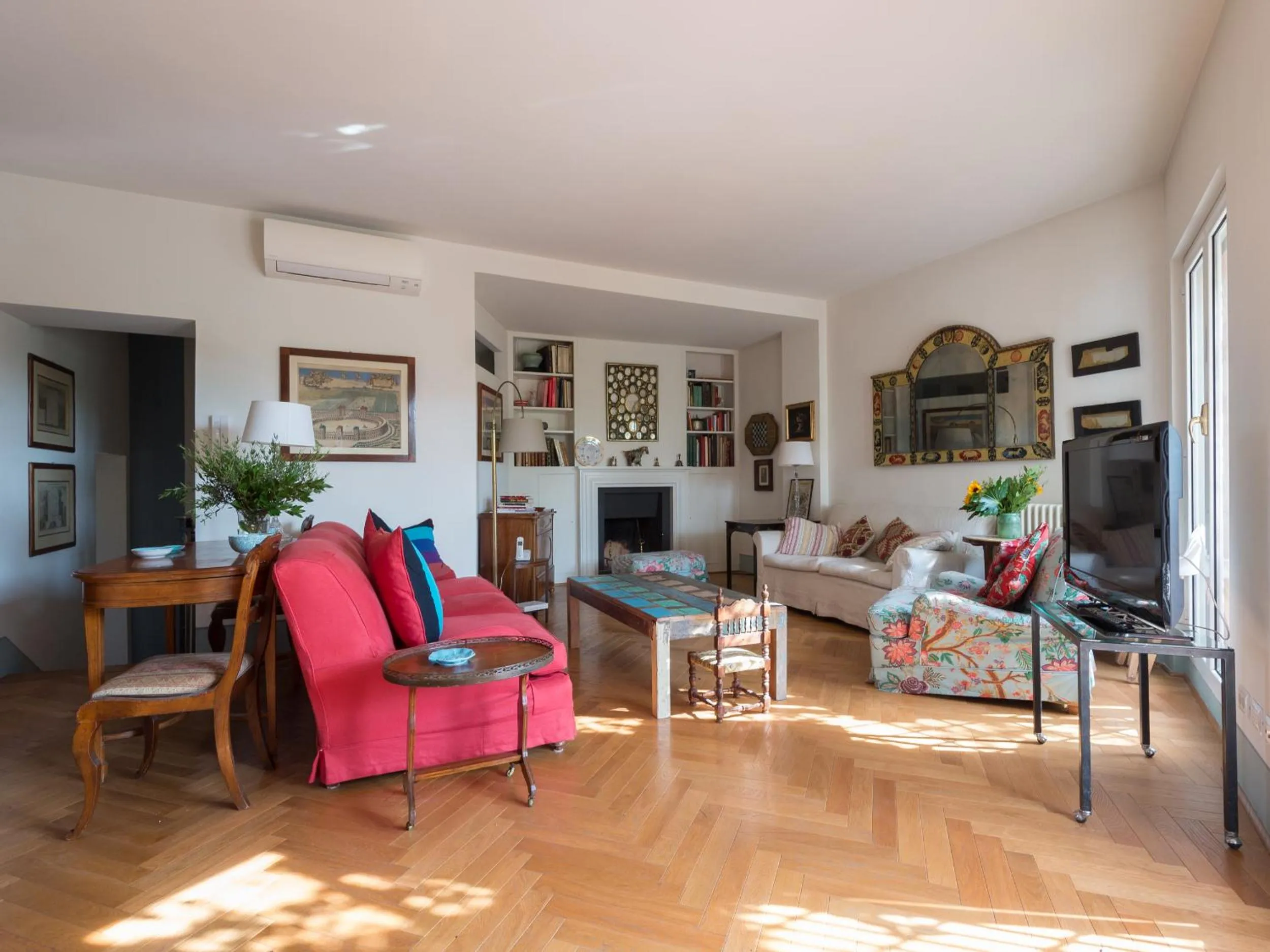 Piazza Lovatelli Luxury Penthouse