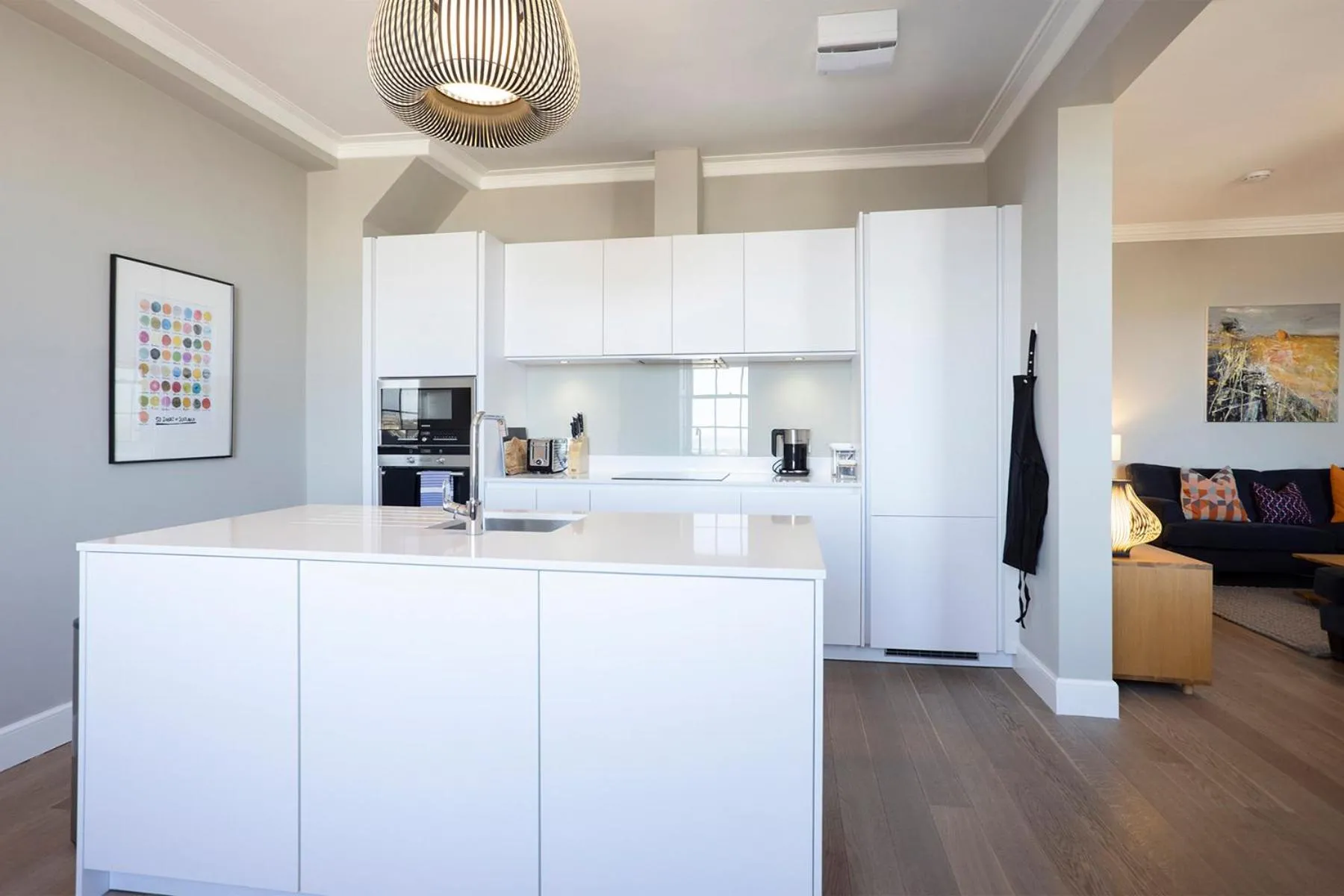 JOIVY Splendid Apartment in New Town
