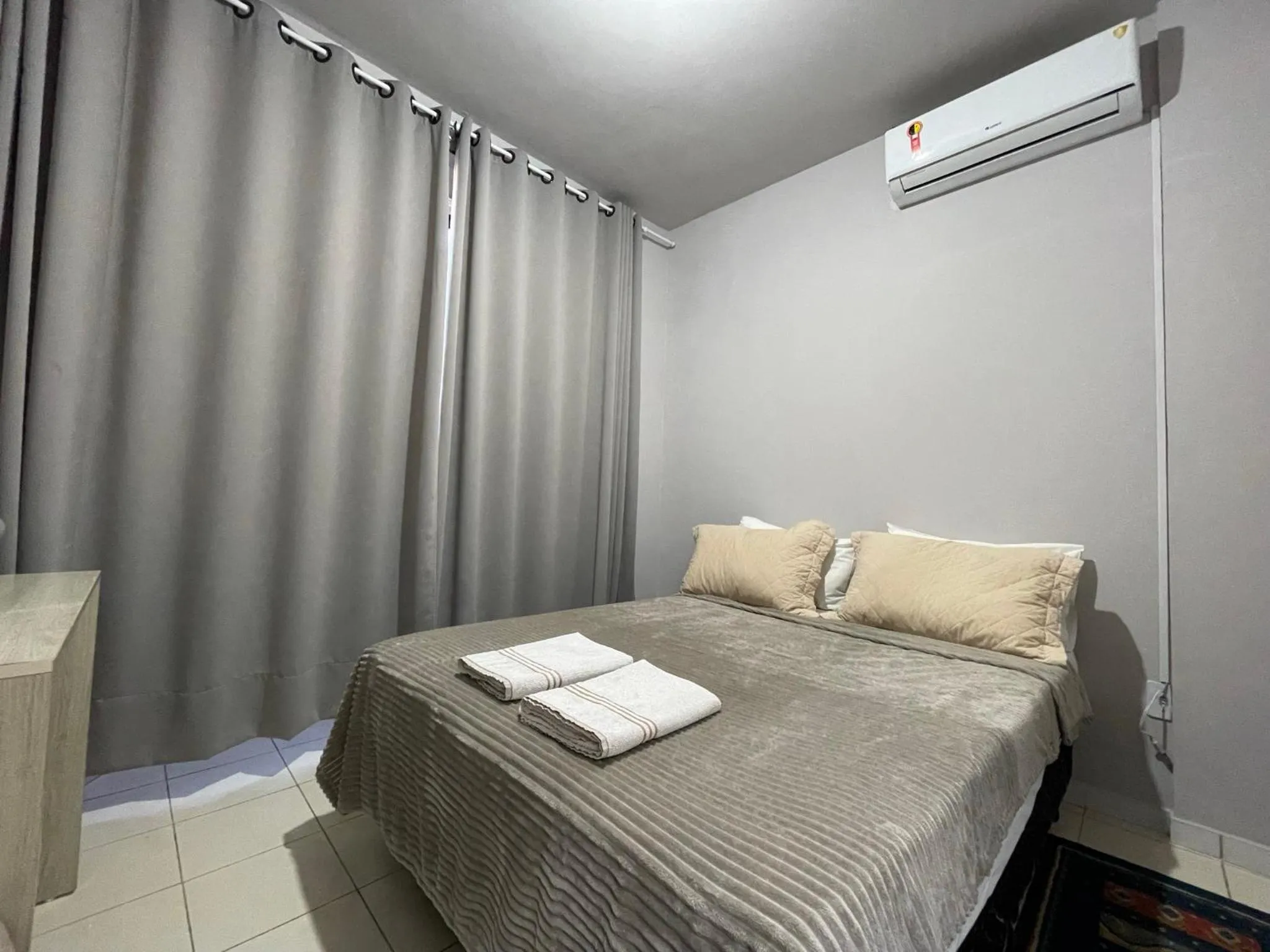 Bedroom, Bed in Link Araranguá