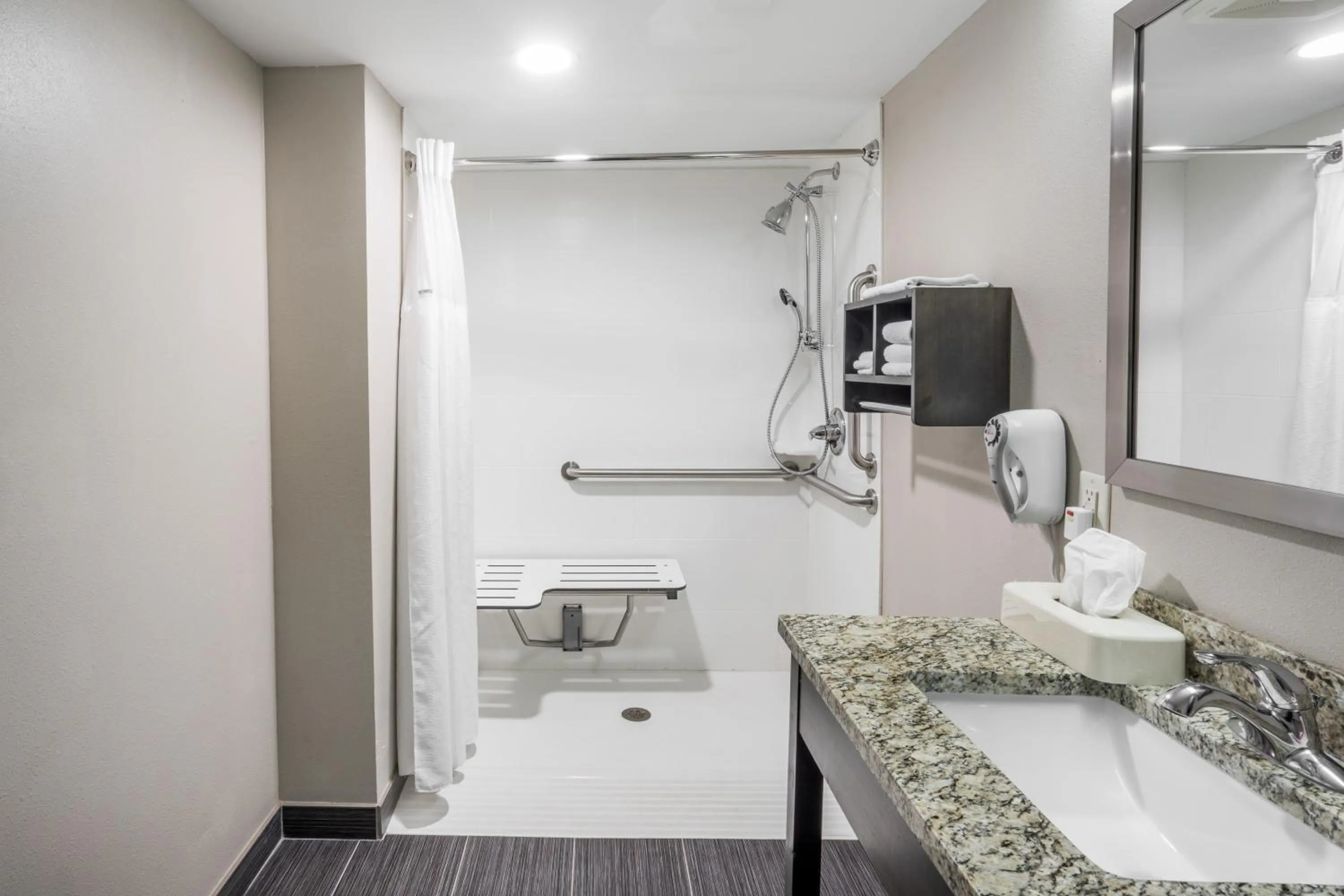 Bathroom in Baymont by Wyndham Clarksville