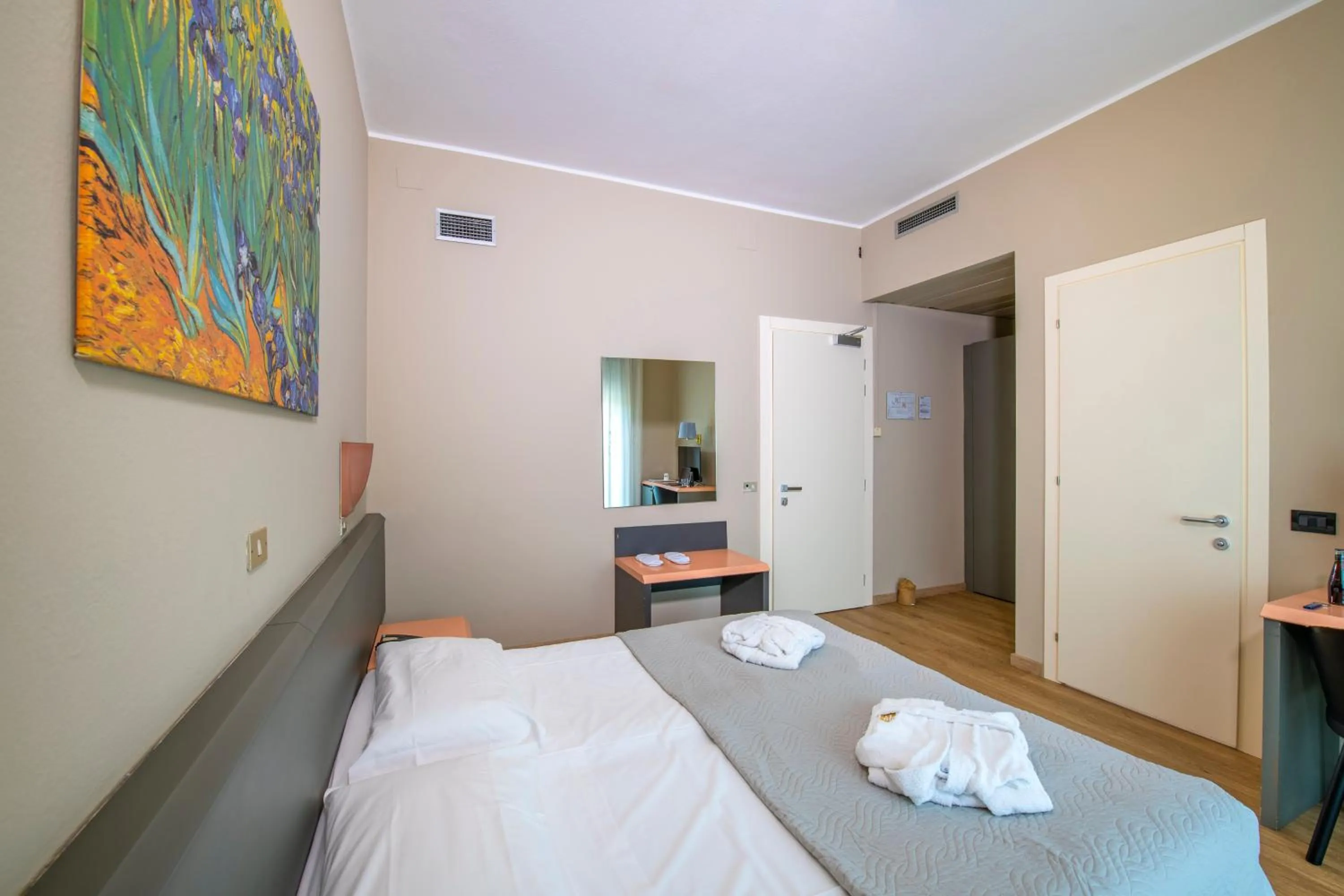 Bed in Hotel Ristorante Brusco