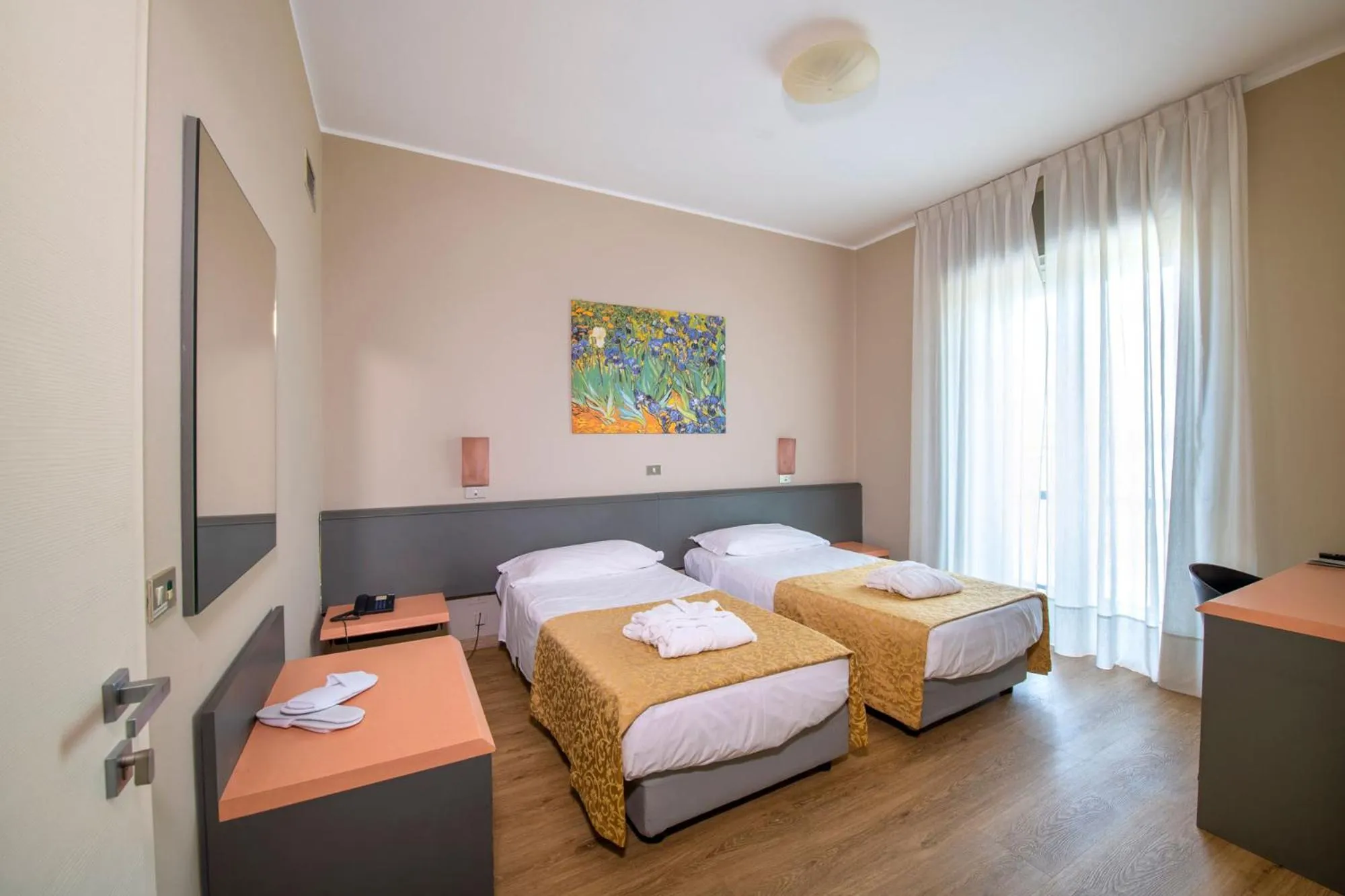 Bed in Hotel Ristorante Brusco