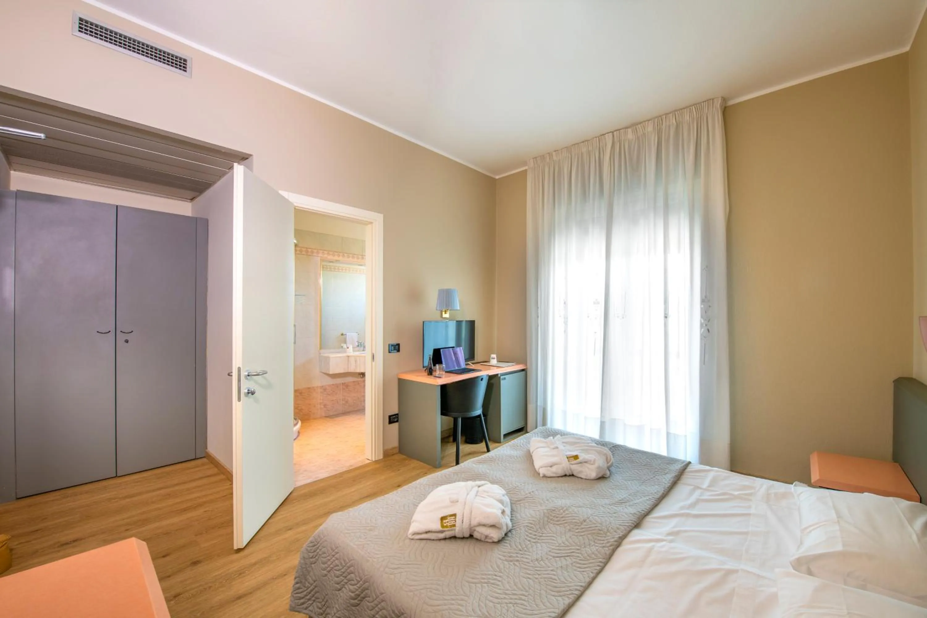 Bed in Hotel Ristorante Brusco