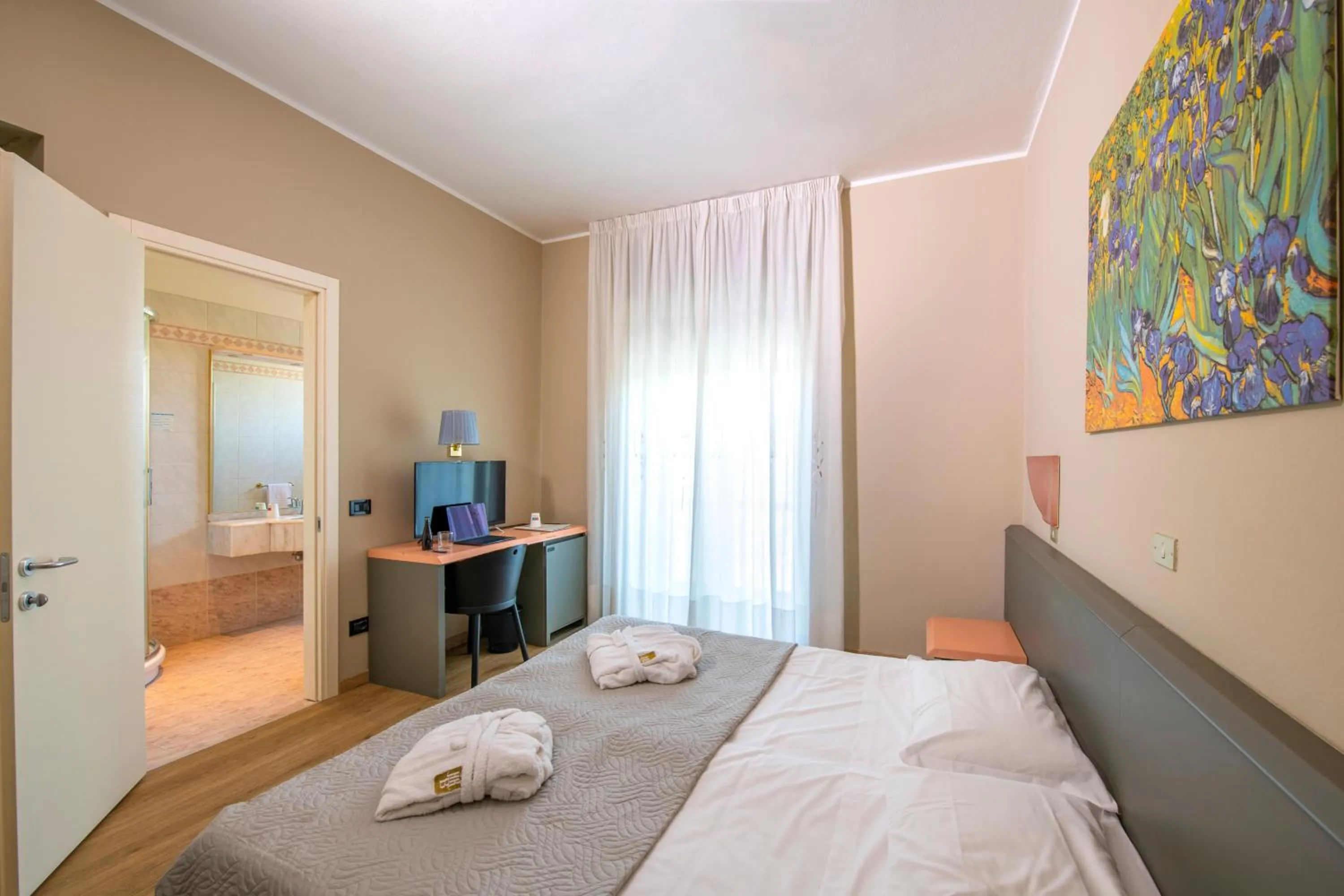 Bed in Hotel Ristorante Brusco