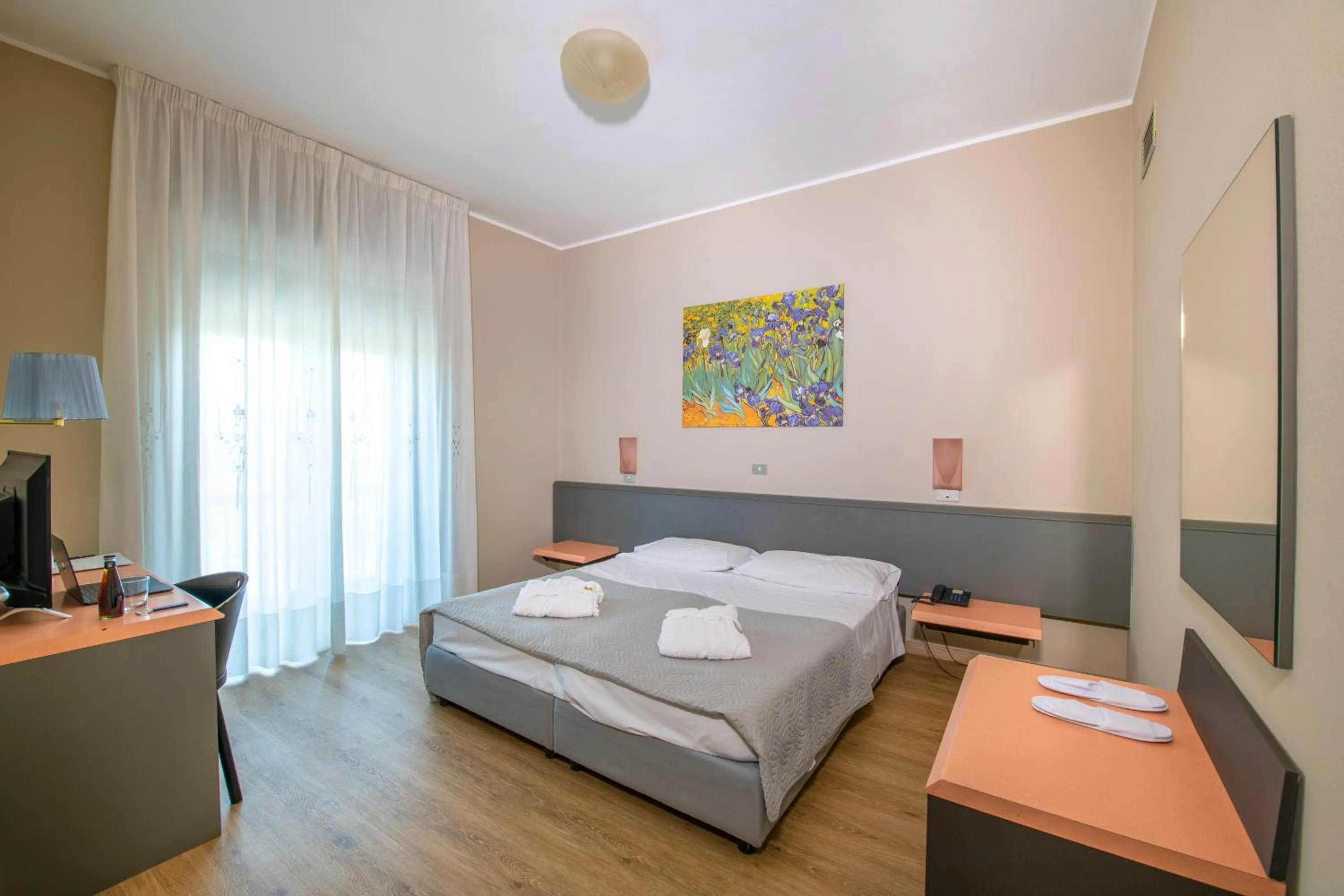 Bed in Hotel Ristorante Brusco